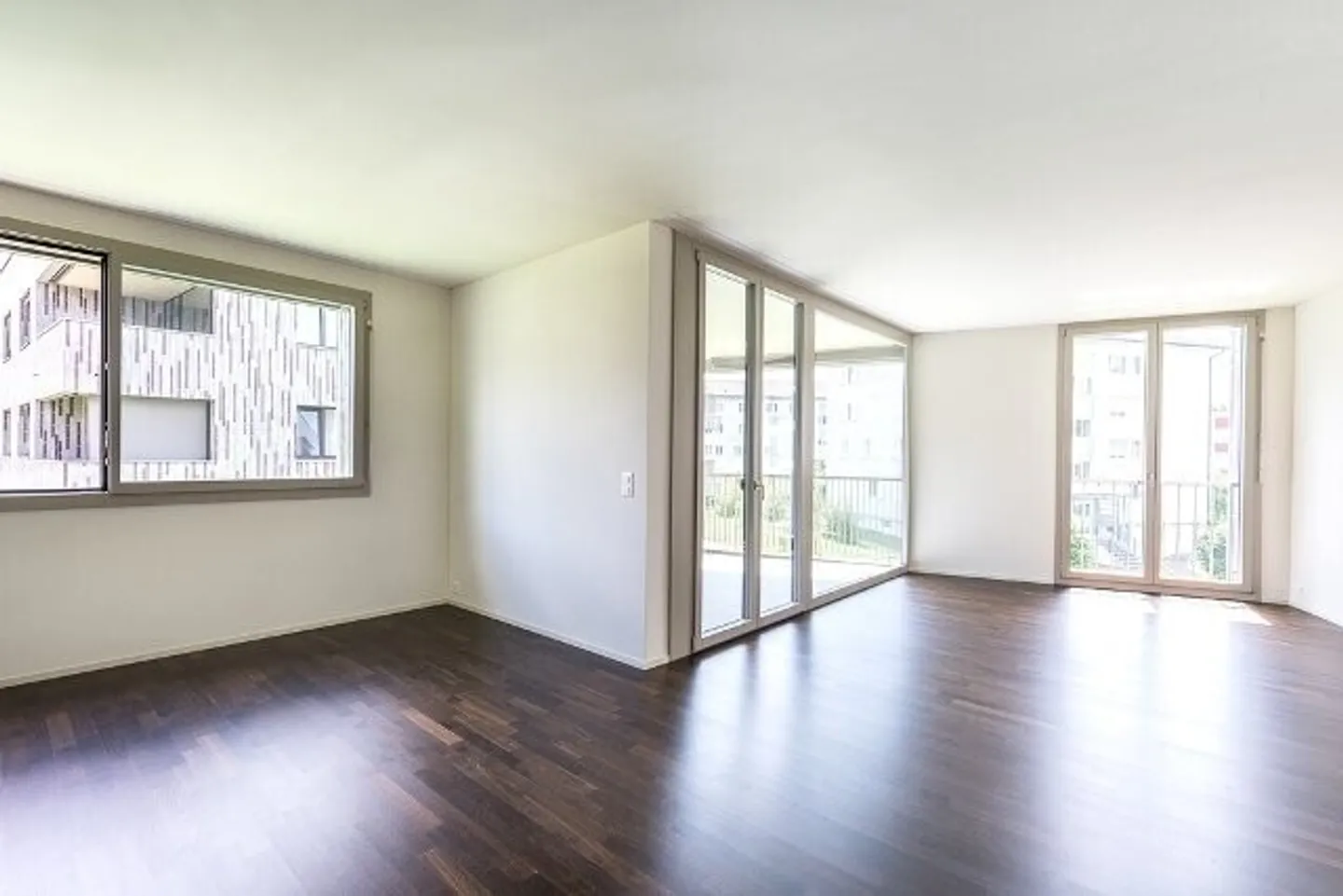 City-Close Location with Feel-Good Factor - Photo 2 of 5