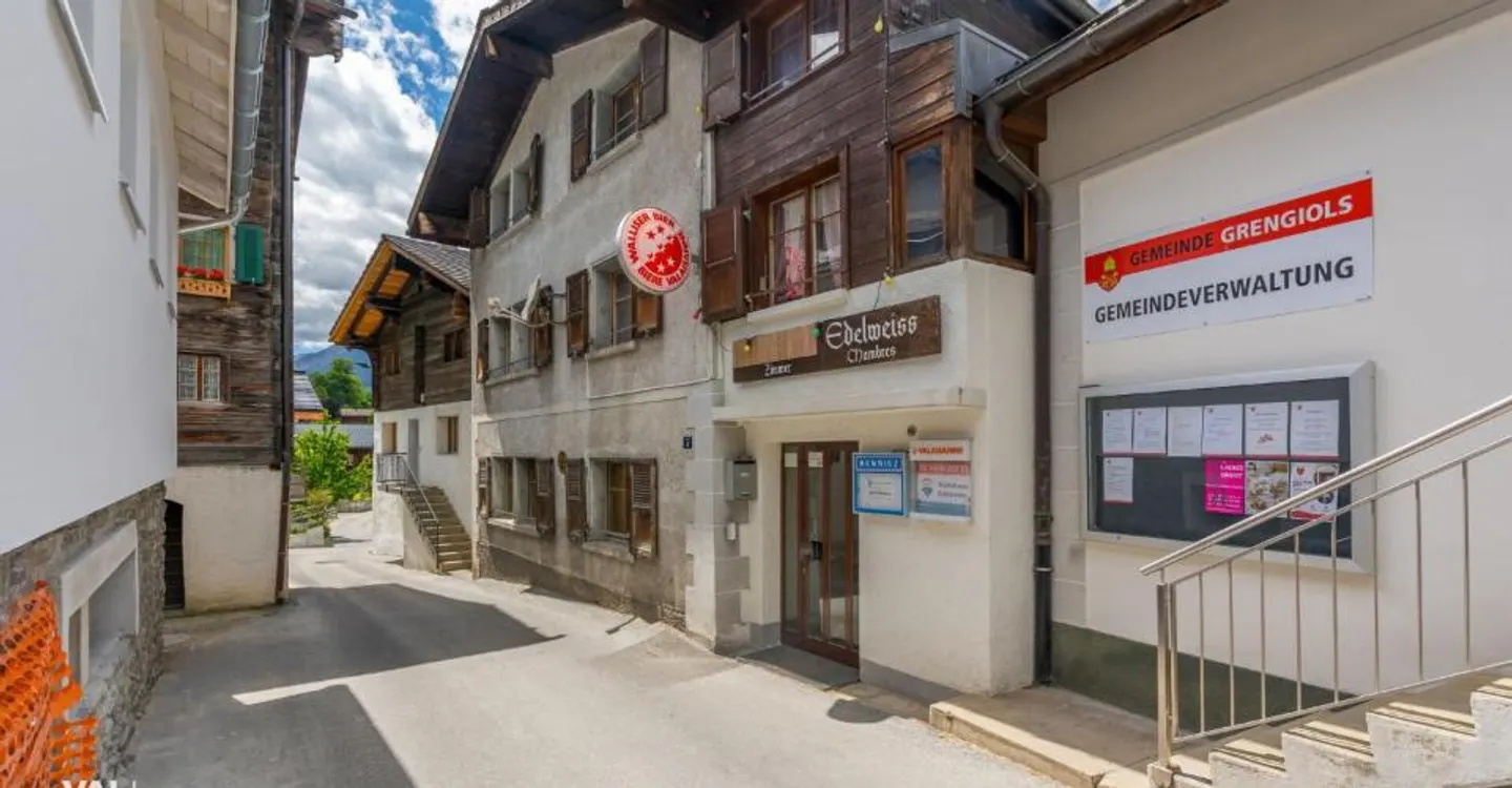 Grengiols Pur - The Restaurant Edelweiss - Photo 1 of 12