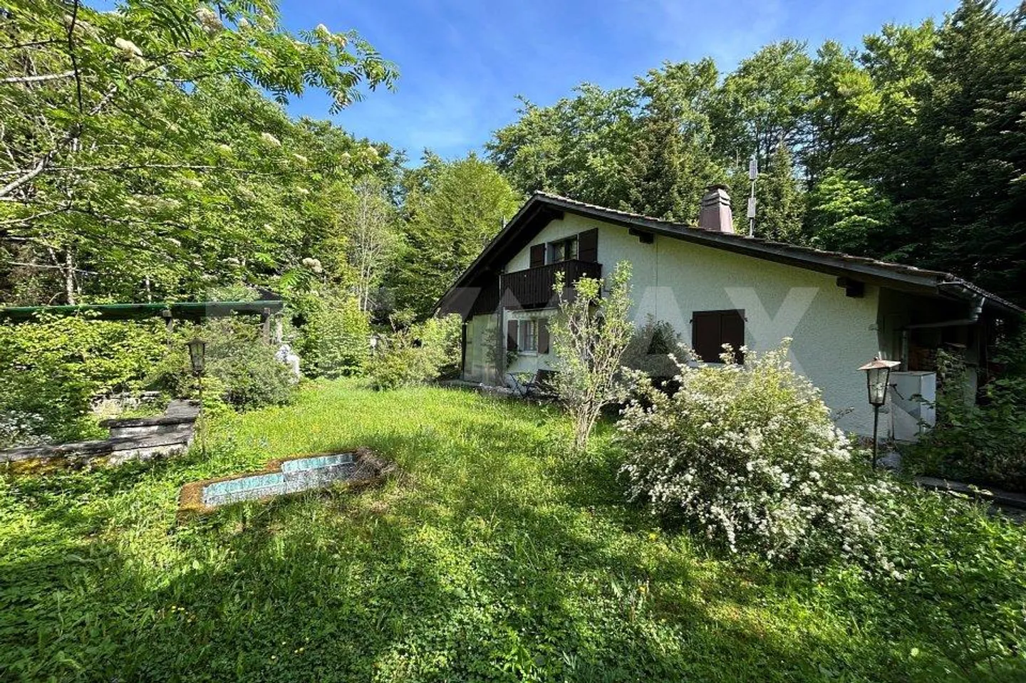 Charmante maison de vacances avec grand jardin dans un cadre naturel idyllique - Photo 1 sur 13