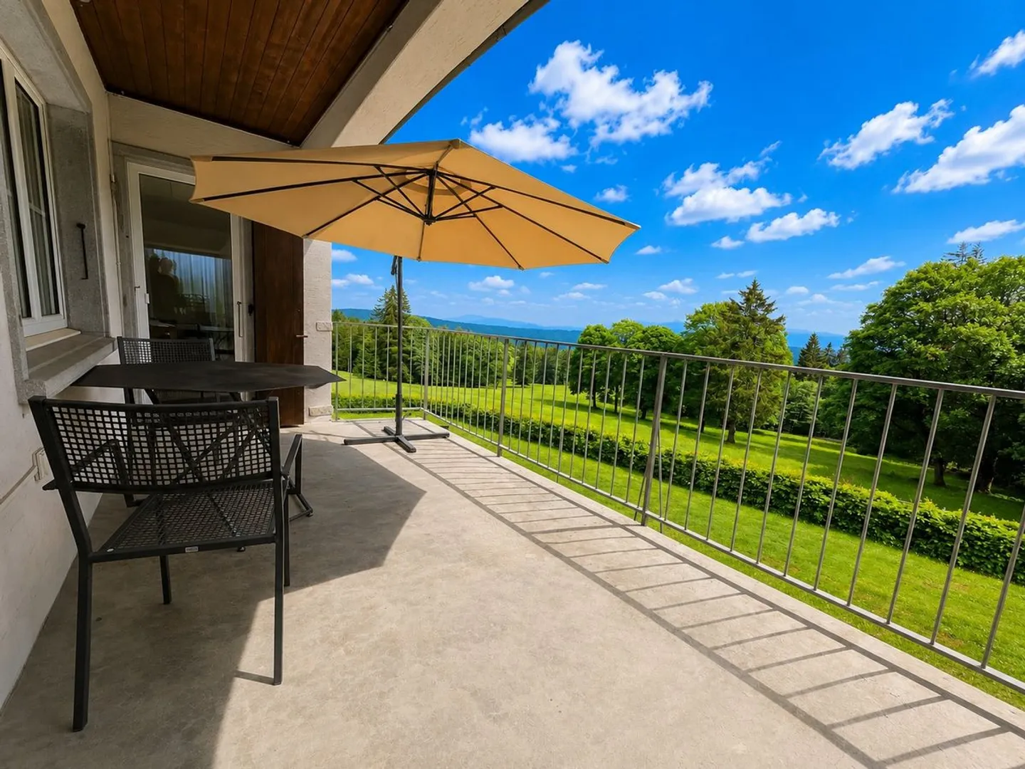 Charmante Villa mit Alpenblick - Foto 4 von 13