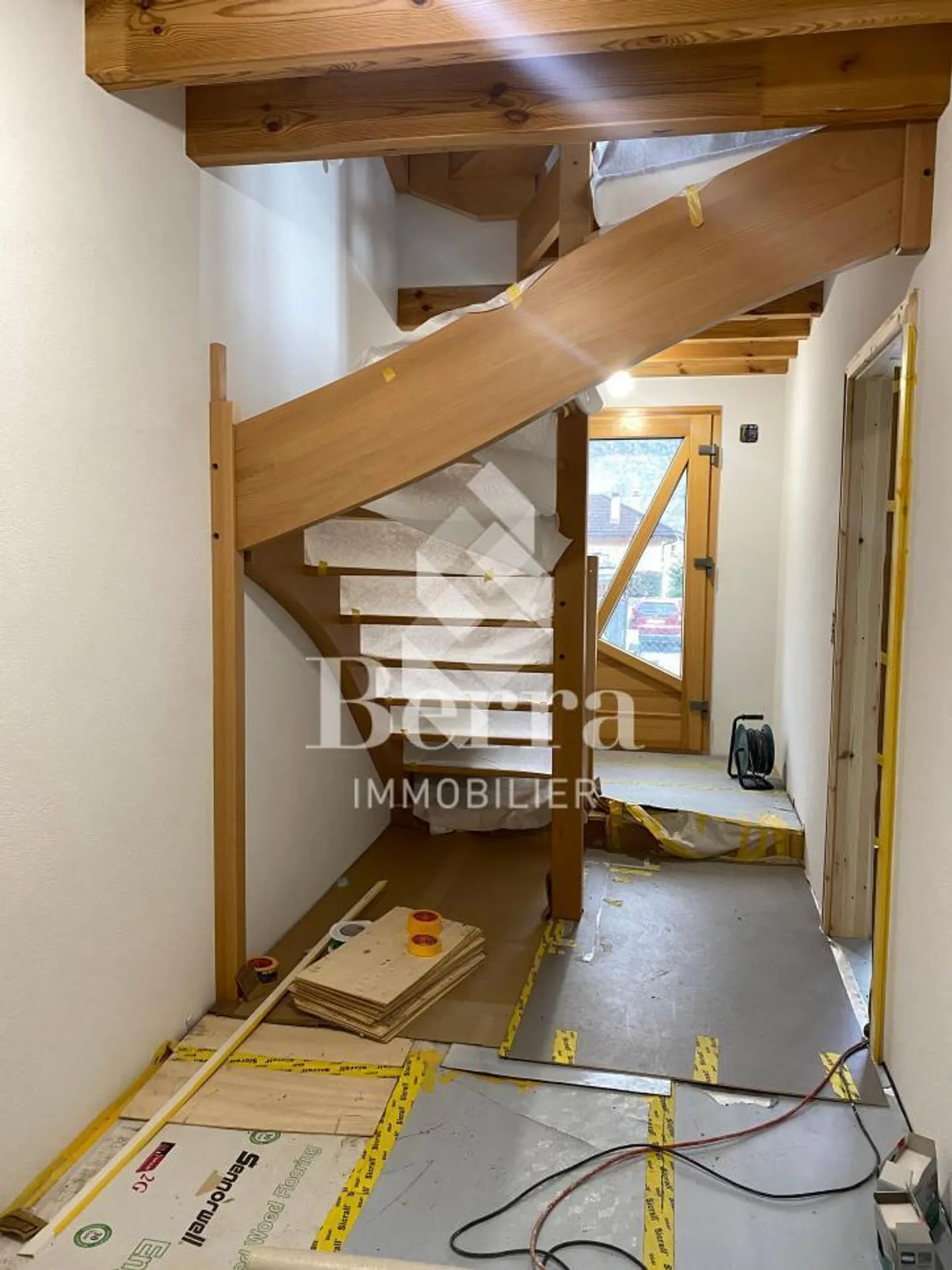 Maison Jumelée Charmante - Photo 4 sur 13