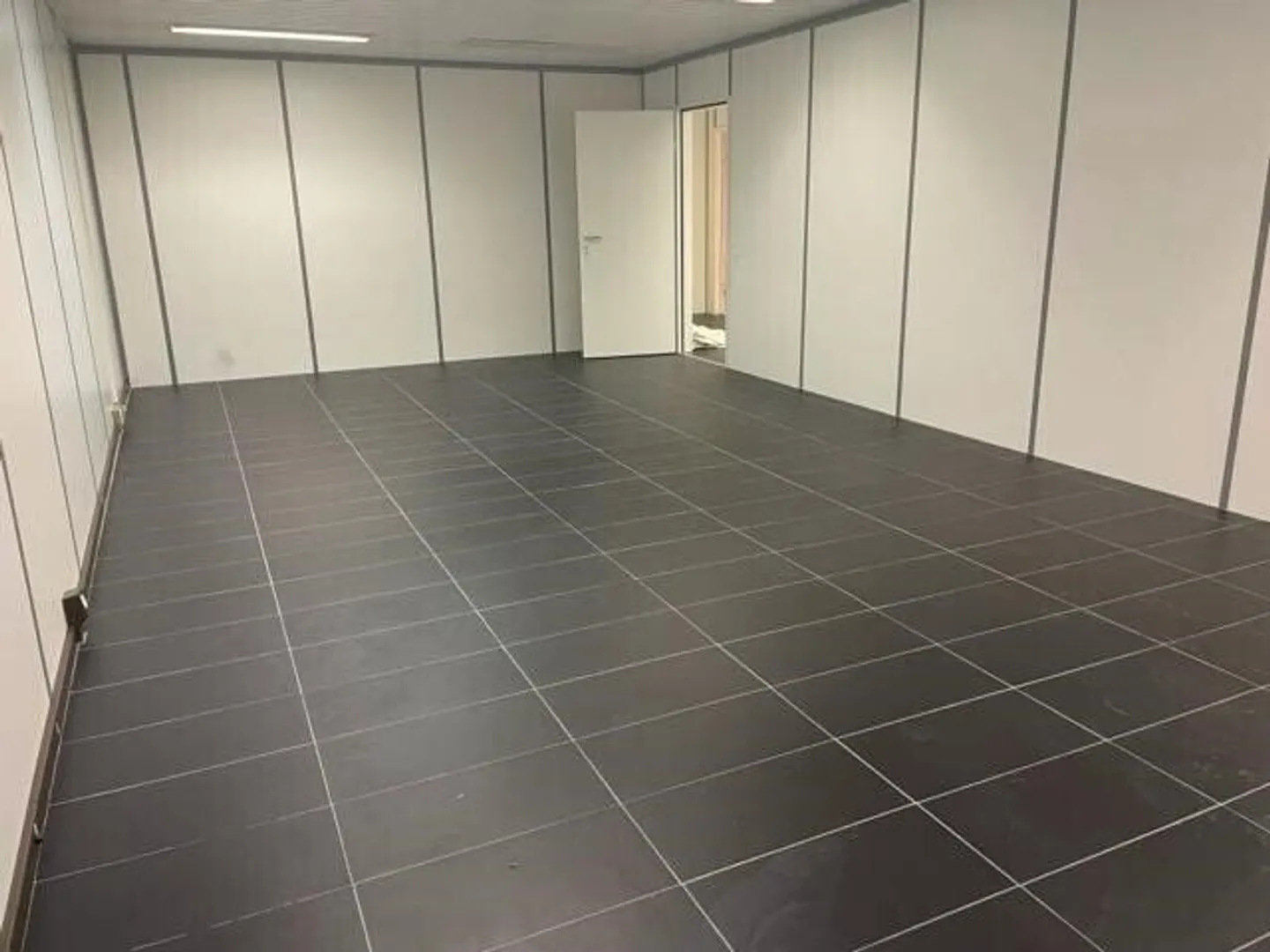 OFFICE SPACE IDEAL FOR SMALL BUSINESS - Photo 1 of 2