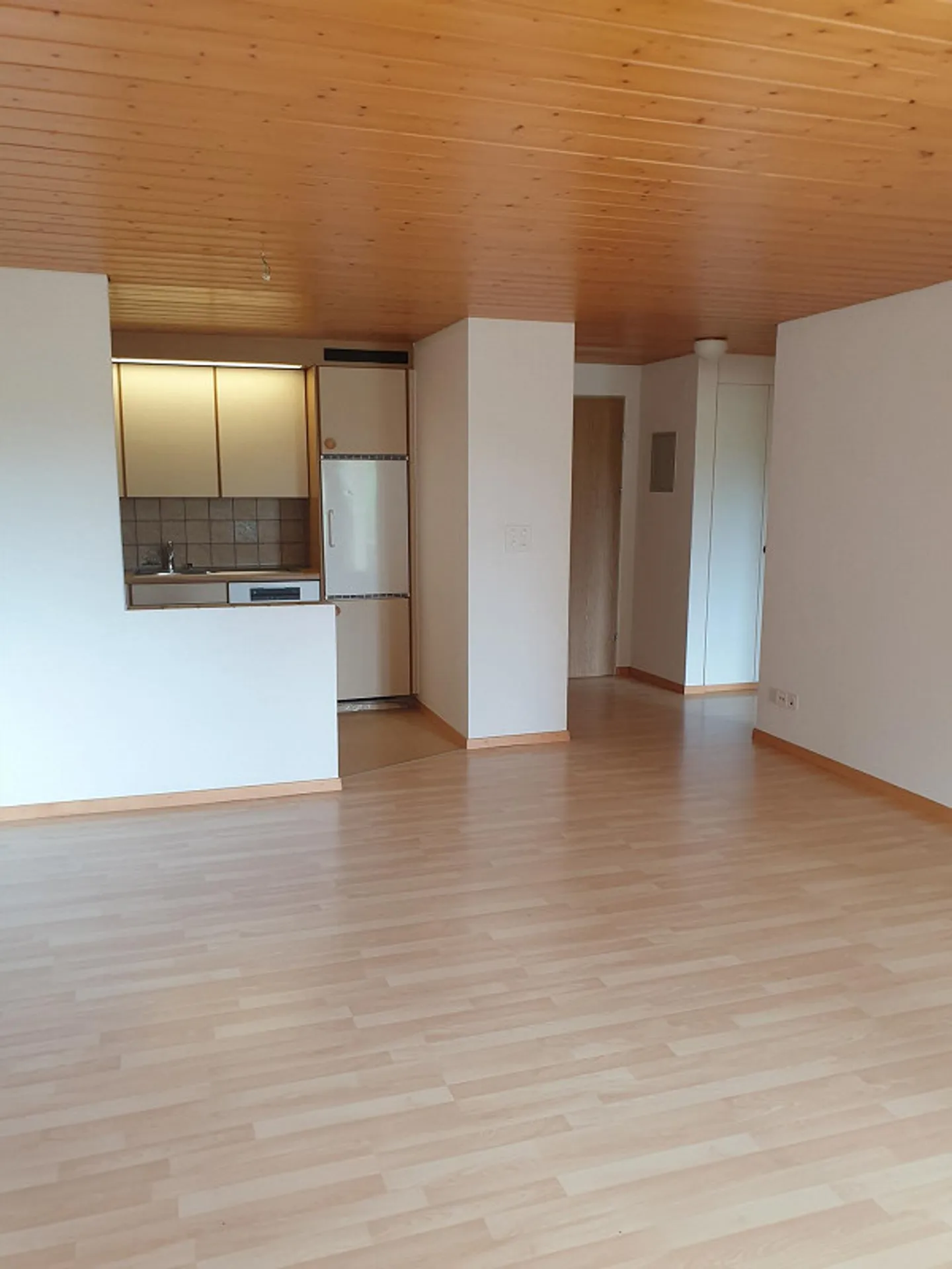 Charming 3.5-room apartment on the 2nd floor in Balgach - Photo 8 of 9