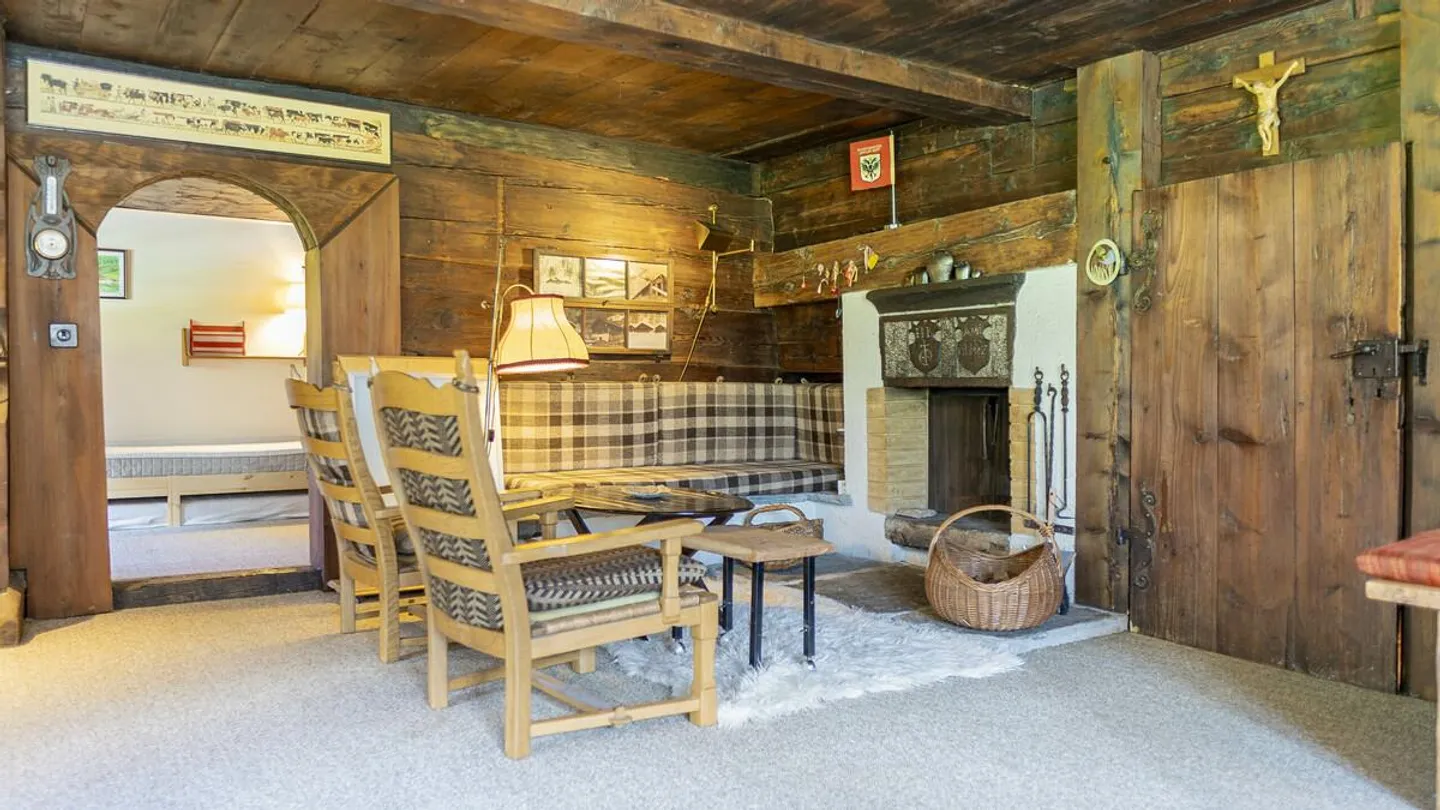 Maison valaisanne historiquement précieuse sur le Simplon - Photo 6 sur 30