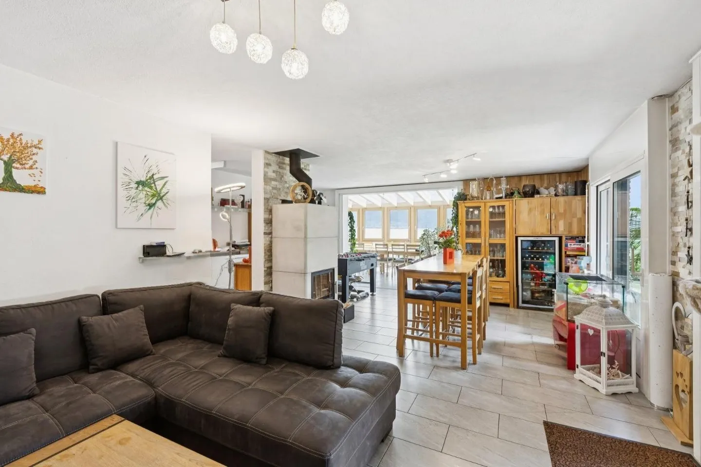 Villa spacieuse avec vue panoramique et pièces indépendantes - Photo 2 sur 11