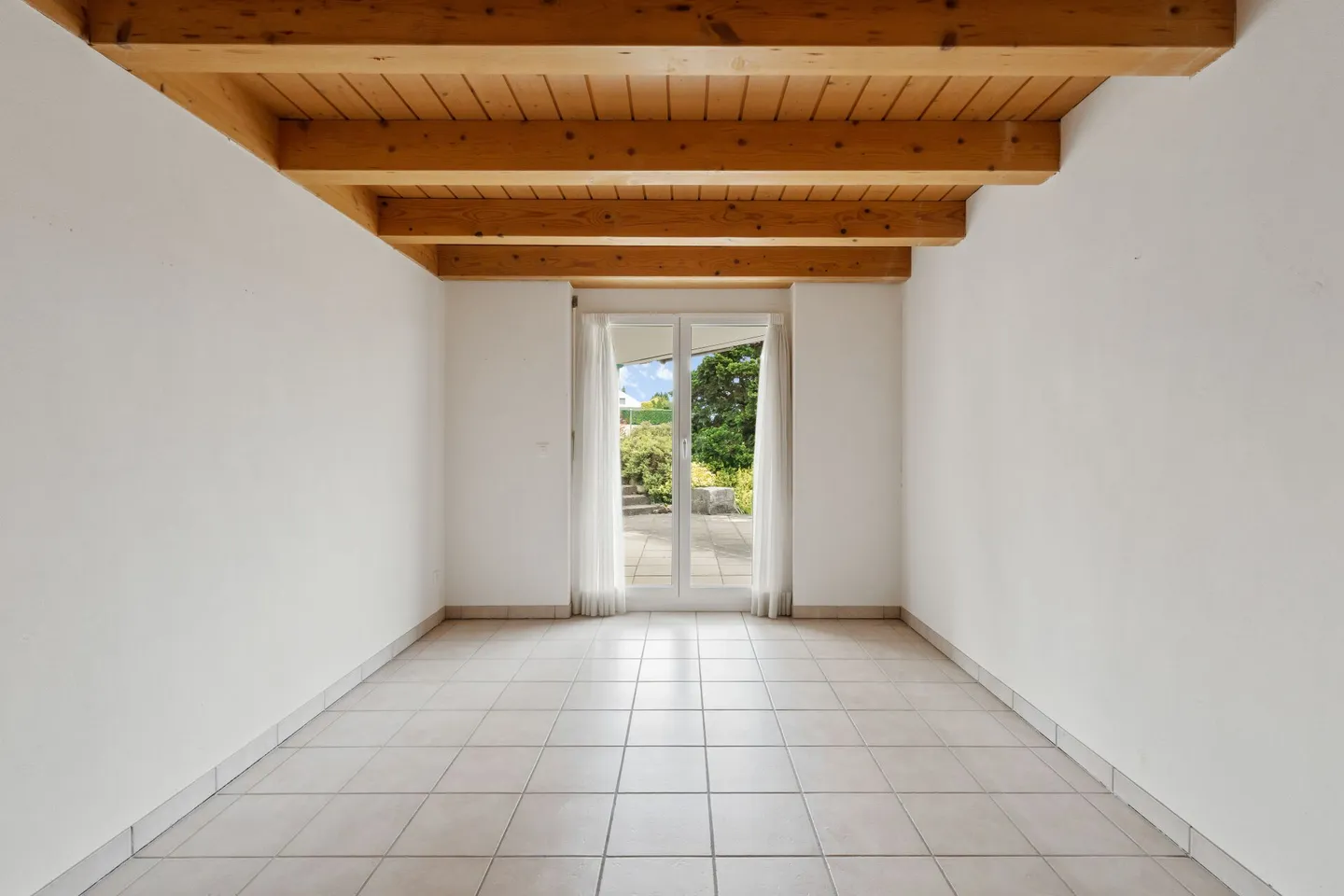 A Home with Personality - Photo 4 of 9