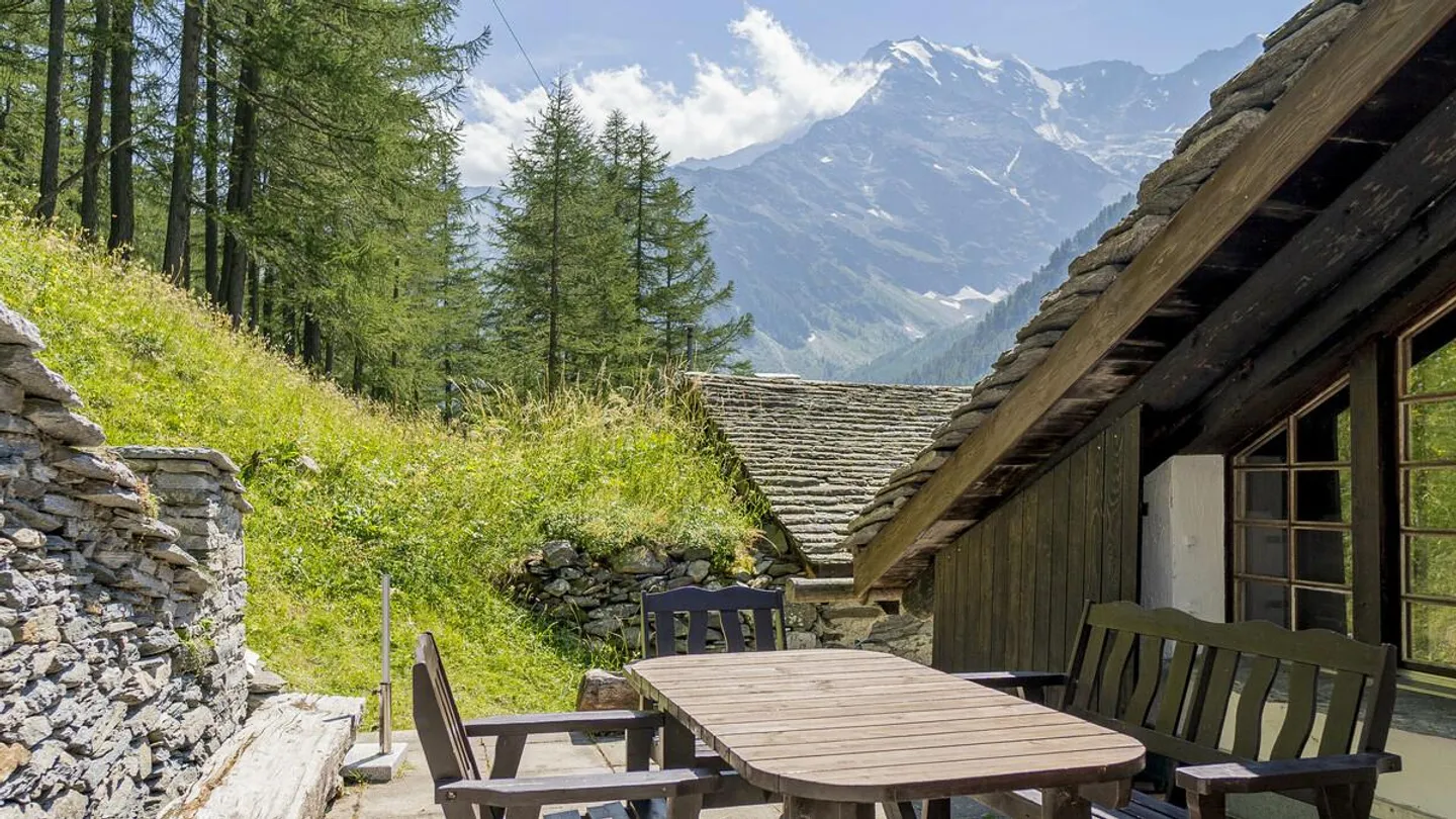 Maison valaisanne historiquement précieuse sur le Simplon - Photo 24 sur 30