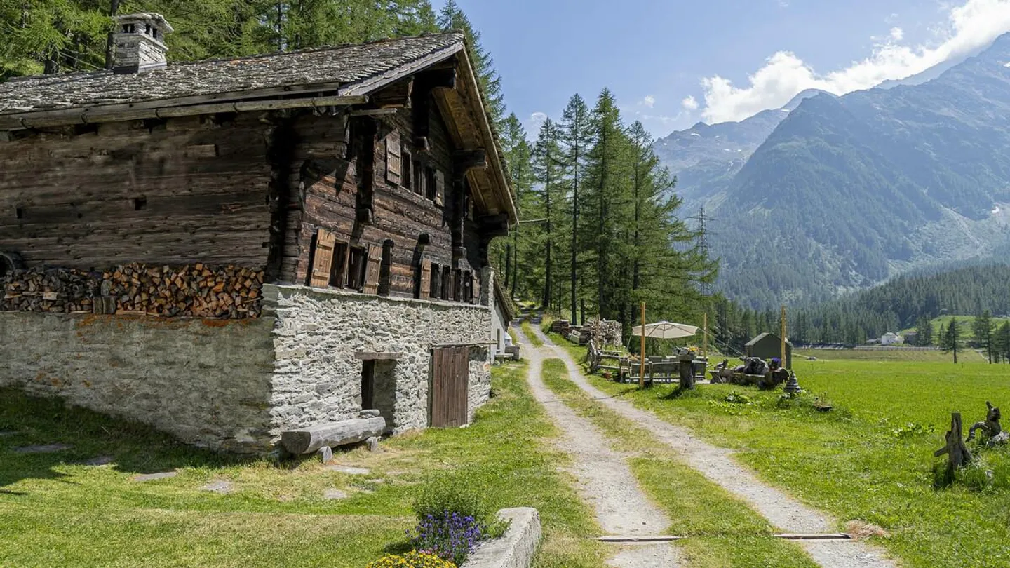 Maison valaisanne historiquement précieuse sur le Simplon - Photo 27 sur 30