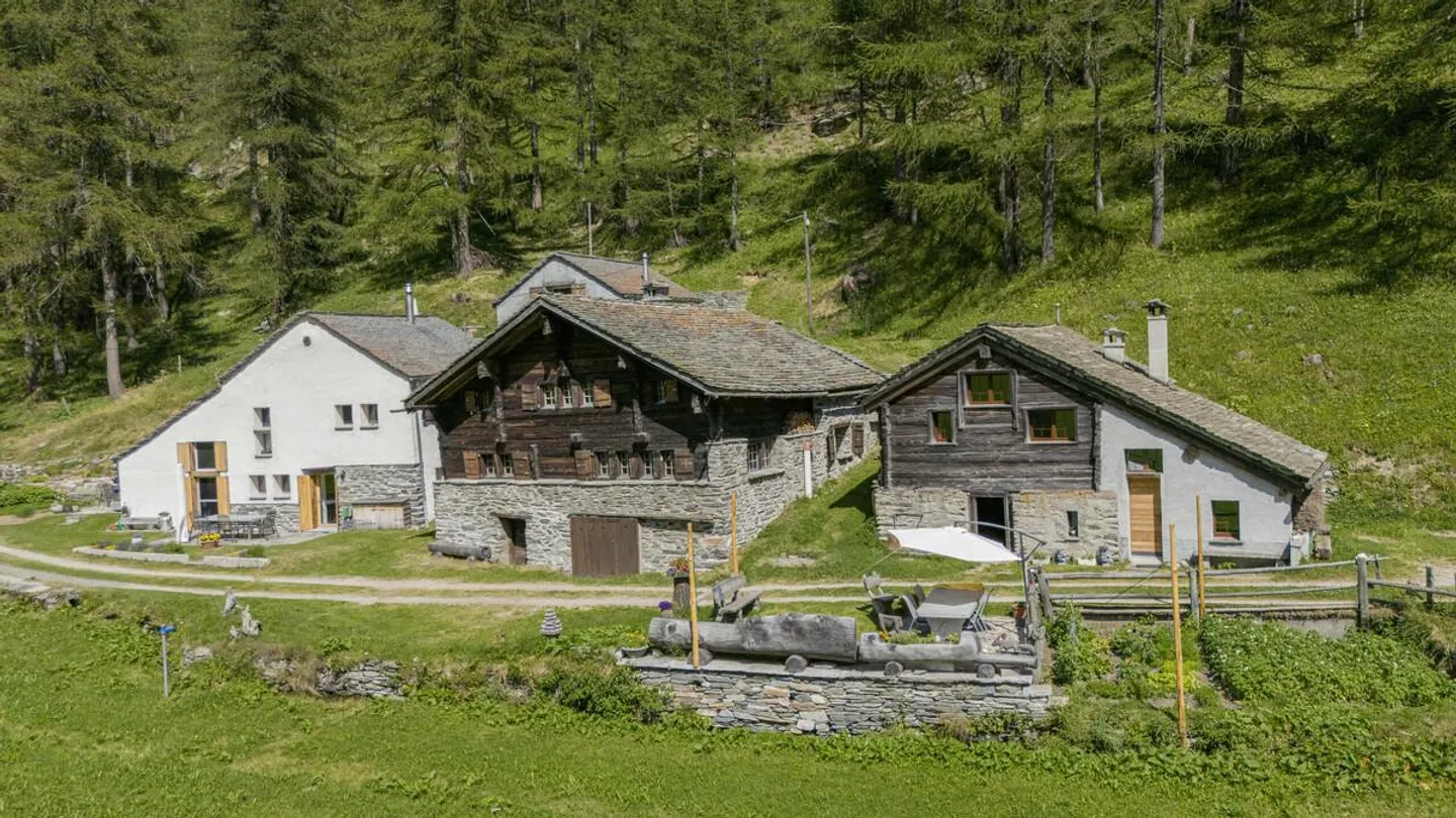 Maison valaisanne historiquement précieuse sur le Simplon - Photo 29 sur 30