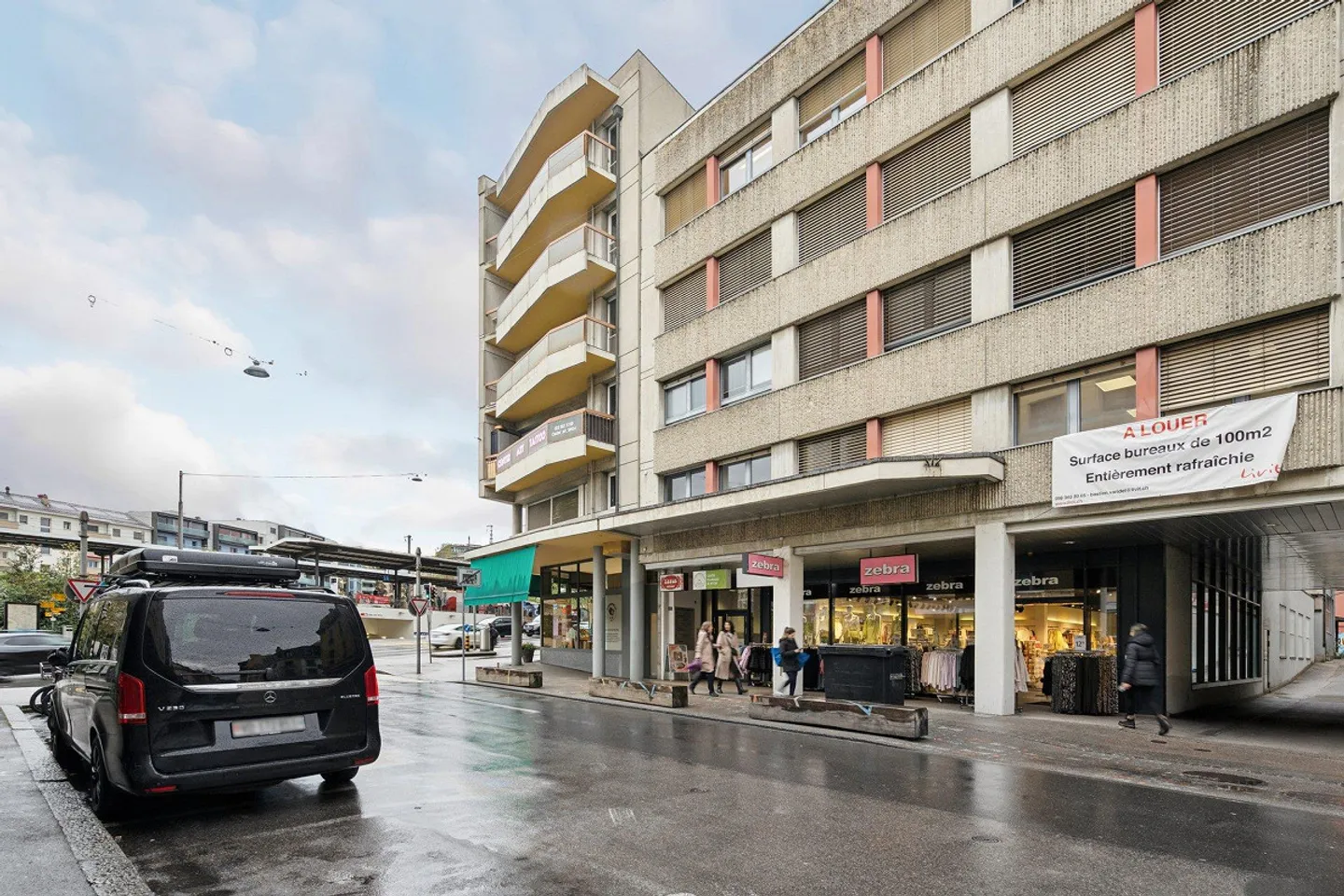 Are you looking for a workspace near Nyon train station? - Photo 2 of 6