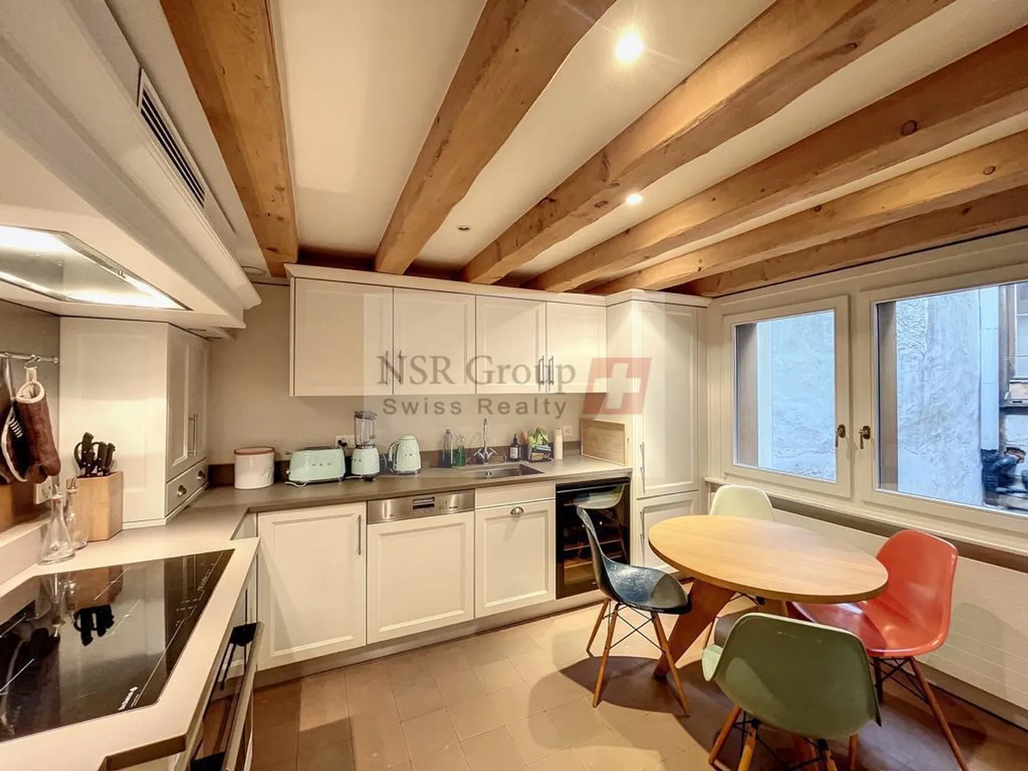 Duplex Spacieux dans Quartier Familial - Photo 2 sur 6