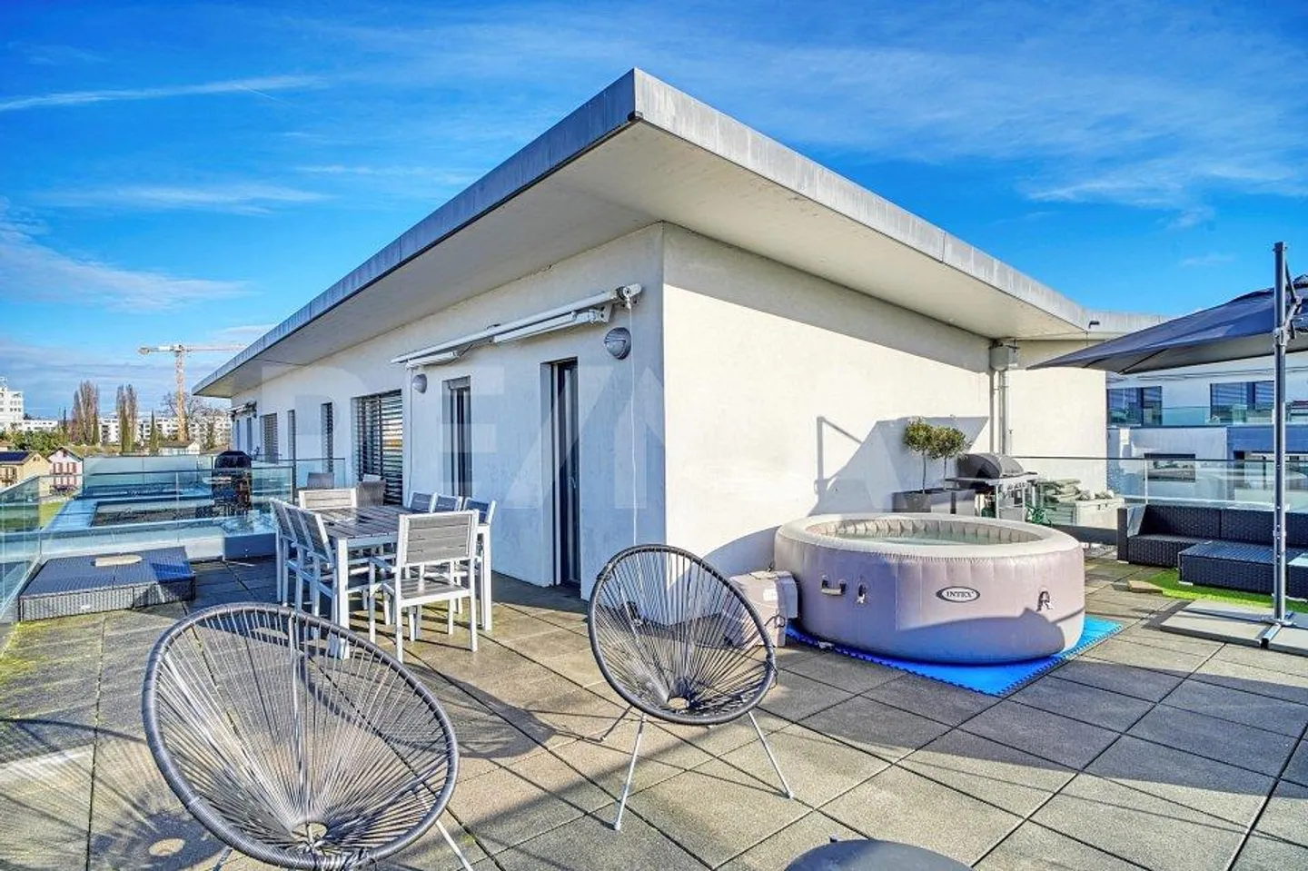 Chambre en Attique avec Terrasse Vue Lac - Photo 3 sur 11