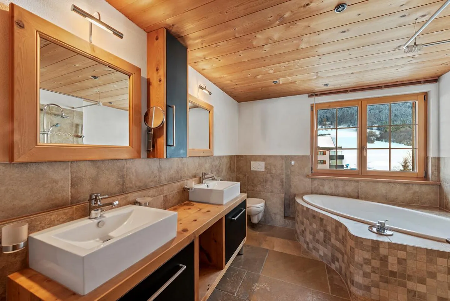 Maisonette à la périphérie de Lantsch/Lenz avec panorama alpin - Photo 6 sur 7