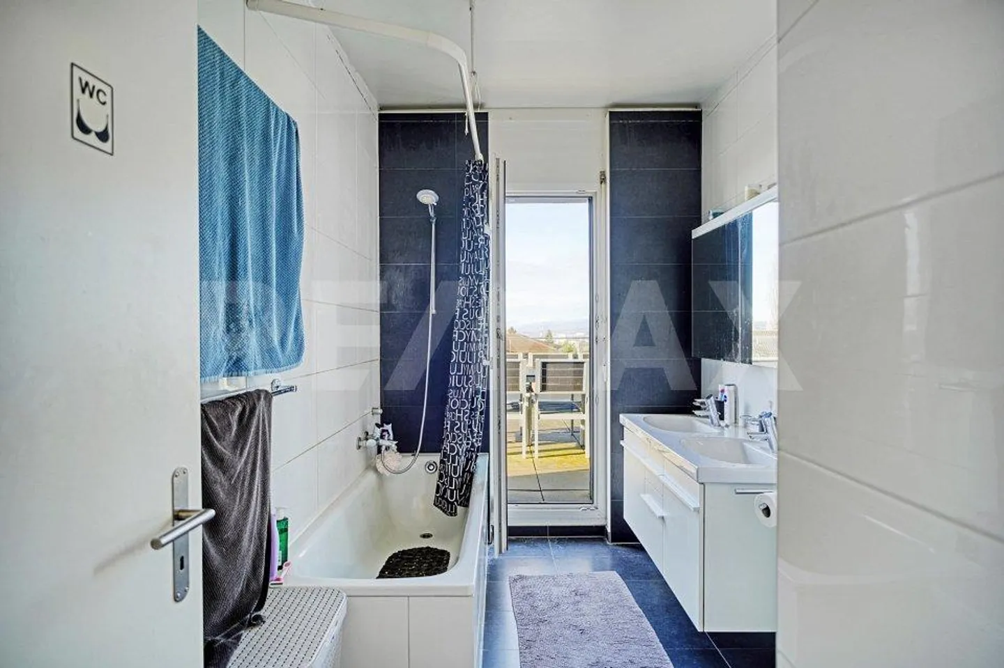 Chambre en Attique avec Terrasse Vue Lac - Photo 11 sur 11