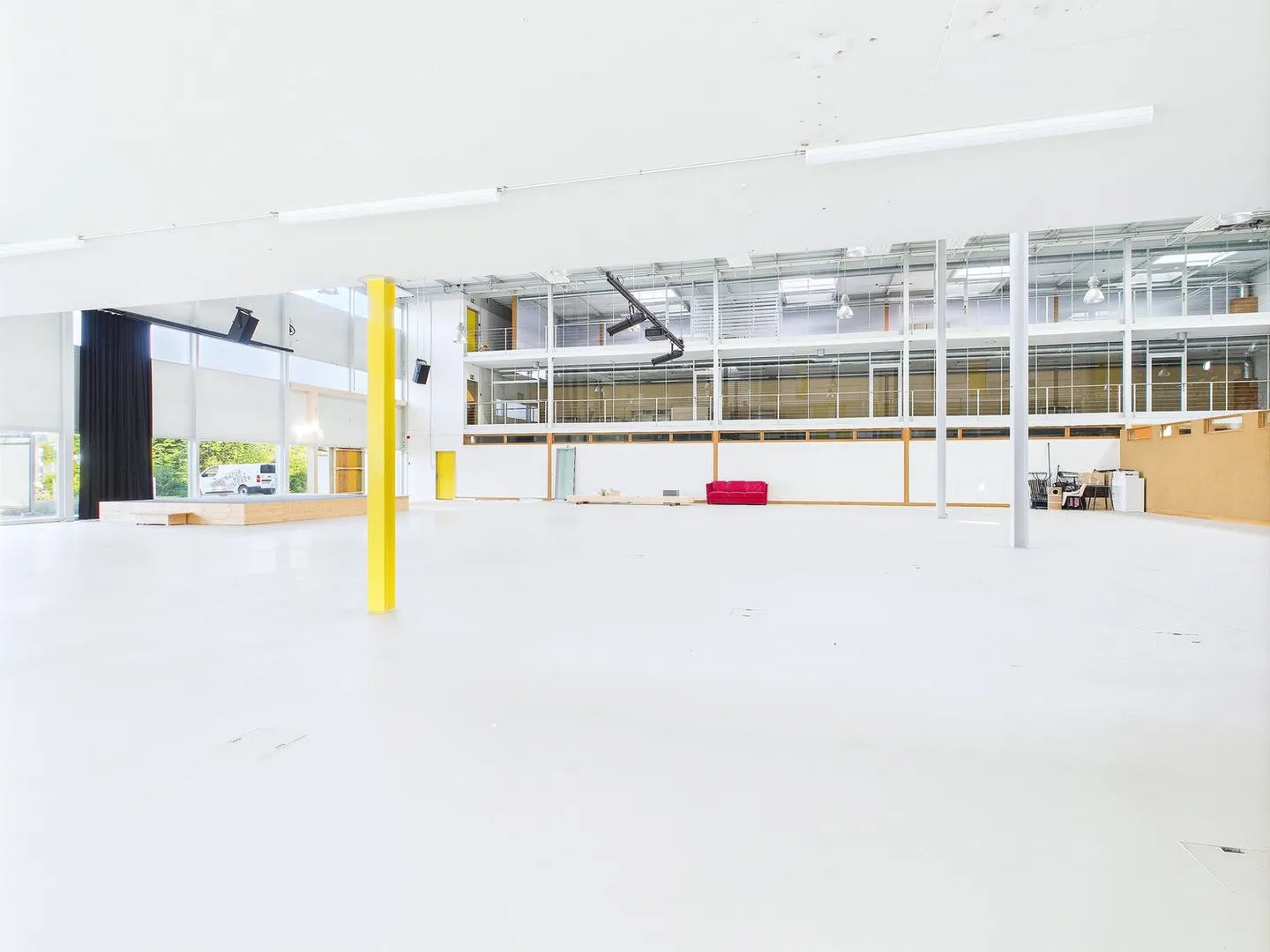 Verkaufs- und Bürofläche im Erdgeschoss im Industriequartier - Foto 8 von 13