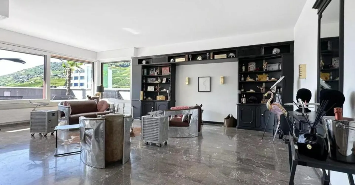 Magnificent and prestigious penthouse ideally located - Photo 1 of 9