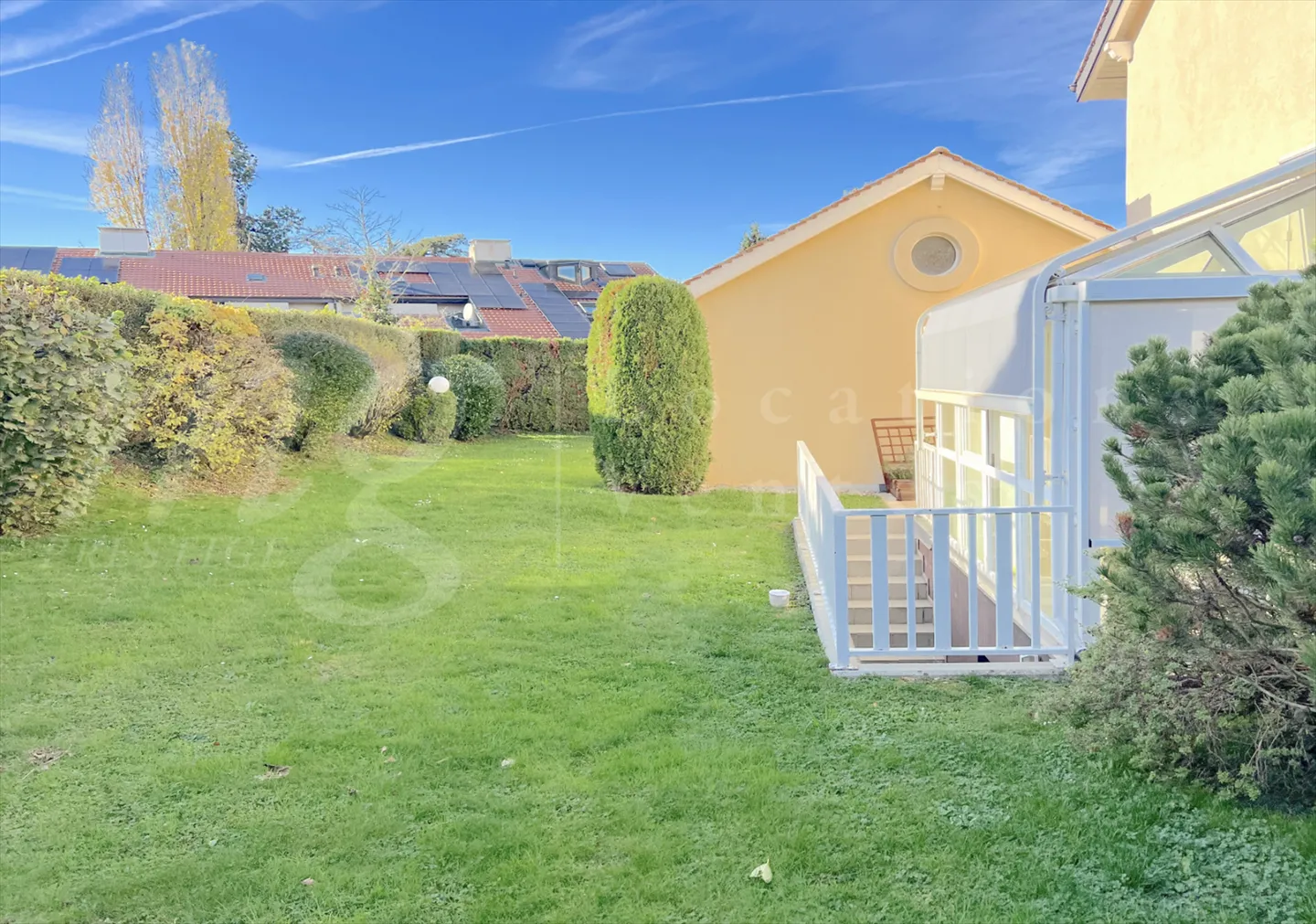 MODERN FAMILY HOUSE WITH 240 M2 VERANDA AND PRIVATE GARDEN - Photo 7 of 13