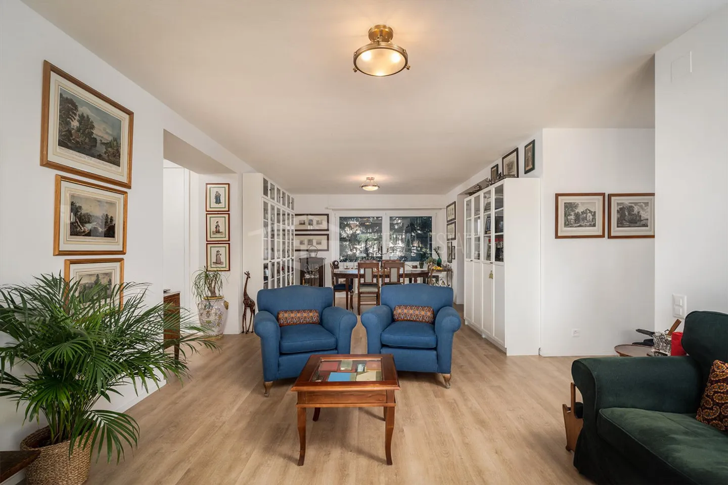 Elegante appartamento di 4,5 stanze con grande terrazza a Lugano - Foto 3 di 13