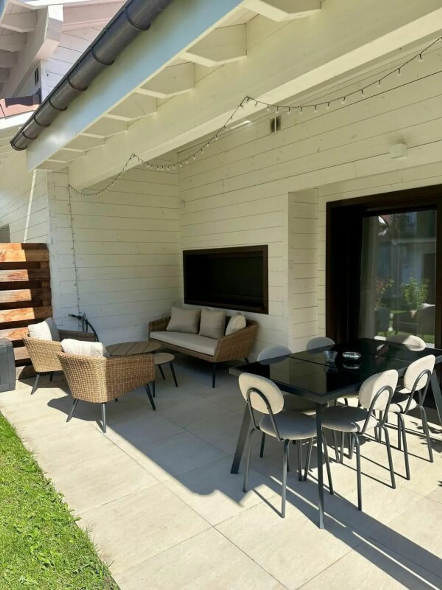 MINERGIE - 3-Zimmer-Tripex mit Terrasse und Parkplatz - Foto 9 von 10
