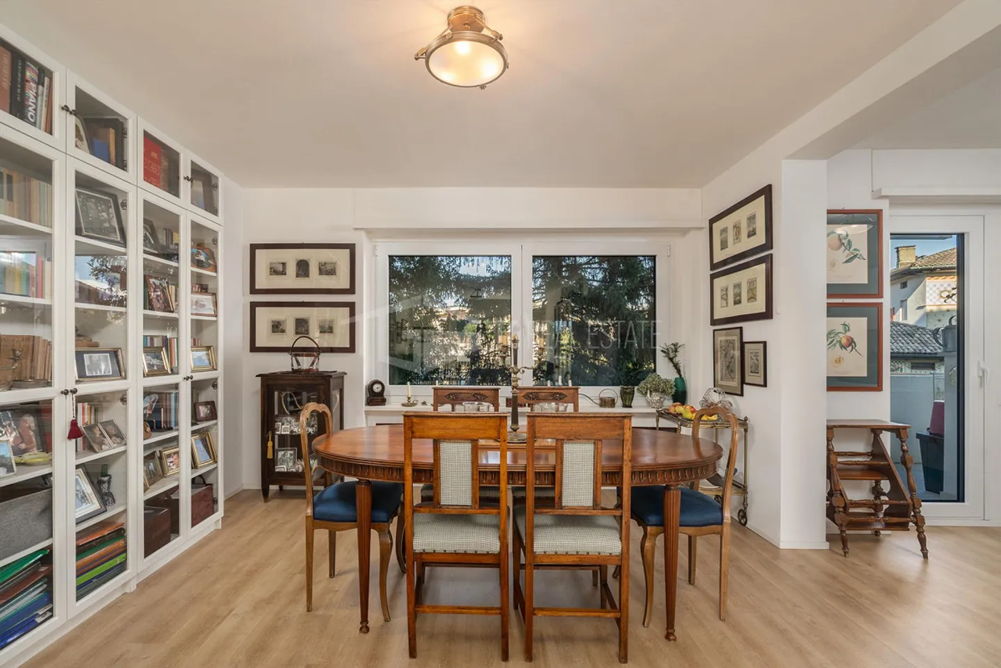 Elegante appartamento di 4,5 stanze con grande terrazza a Lugano - Foto 6 di 13