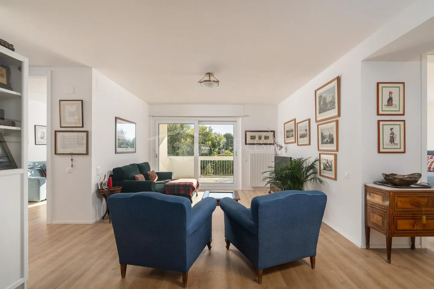 Elegante appartamento di 4,5 stanze con grande terrazza a Lugano - Foto 4 di 13