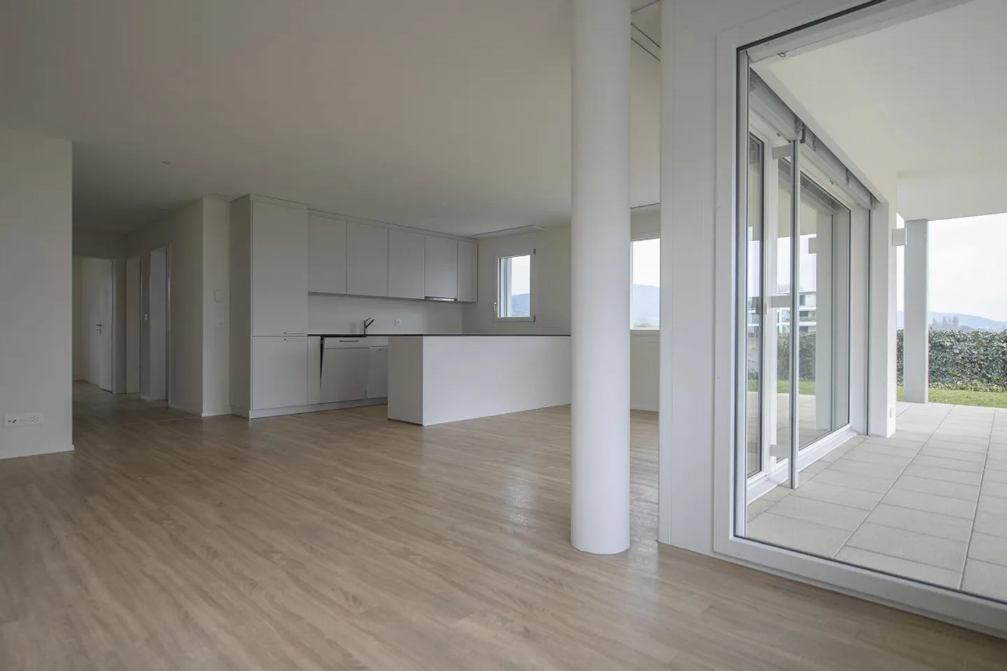 Appartamento moderno con grande terrazza a Neunkirch - Foto 1 di 11