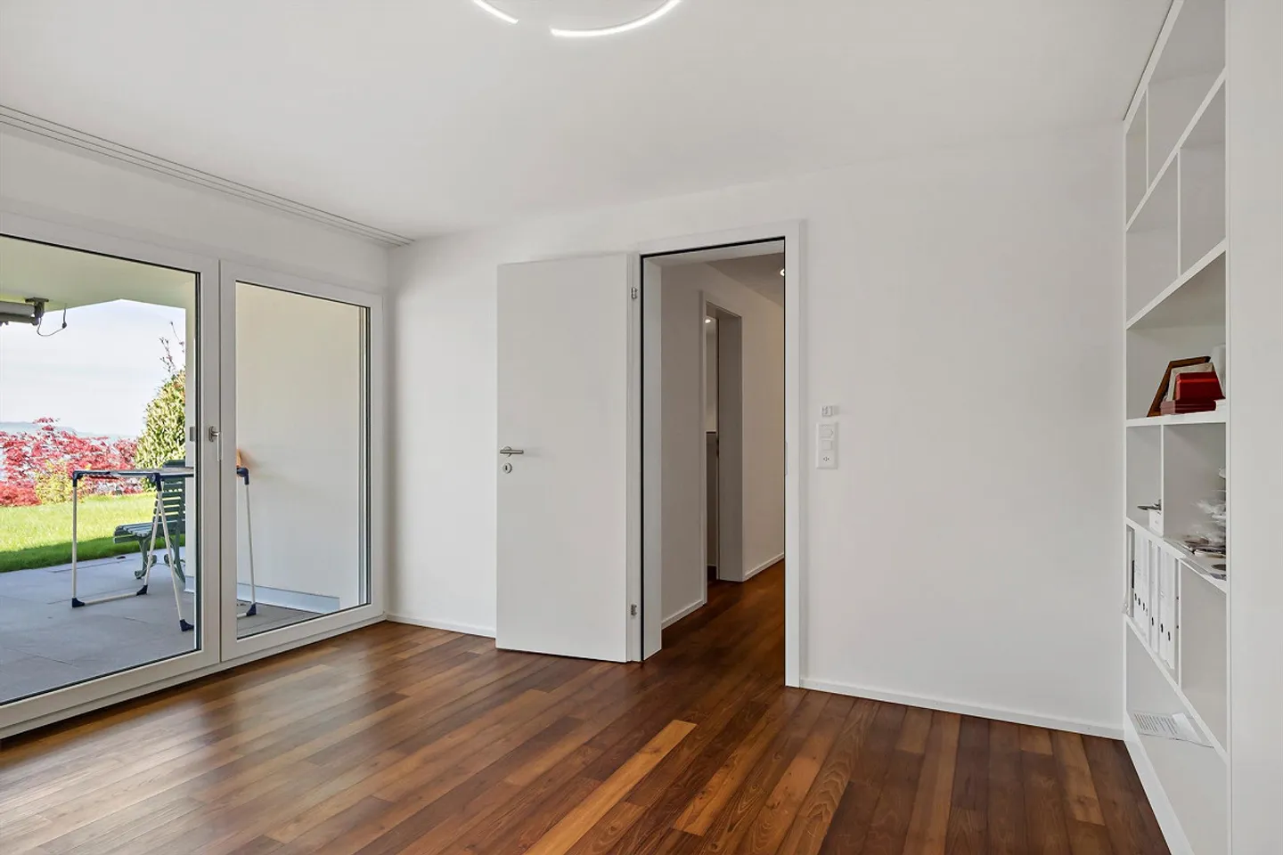 A house with covered outdoor pool - Photo 10 of 11