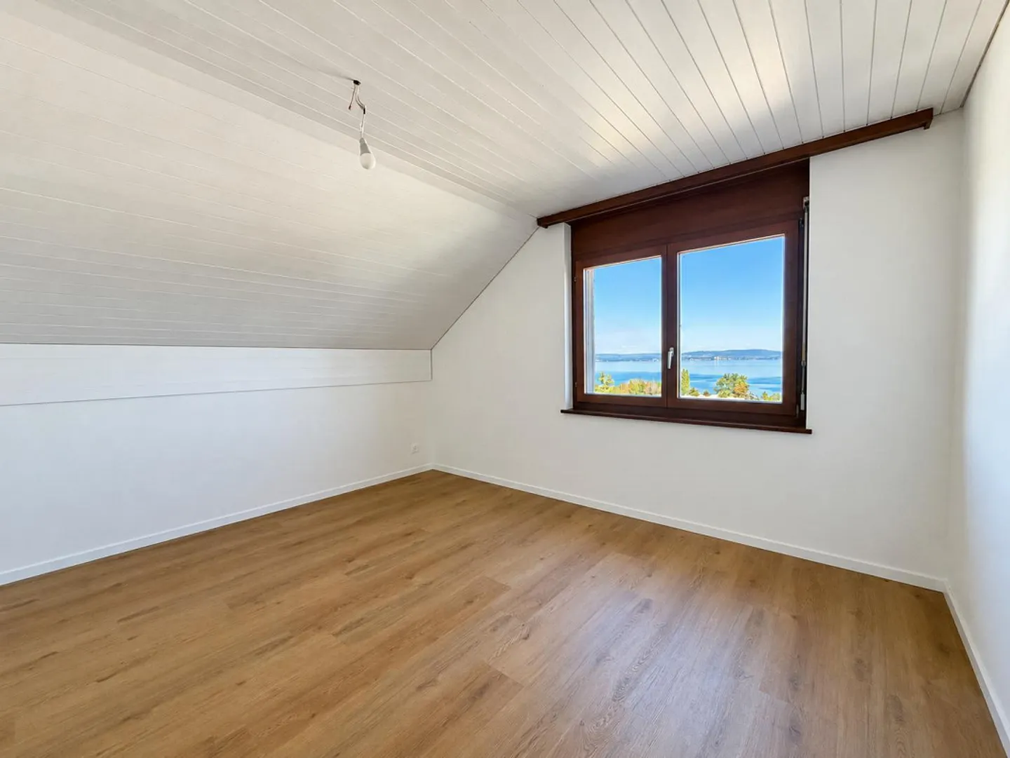 Geräumige Wohnung mit Seesicht - Foto 8 von 13