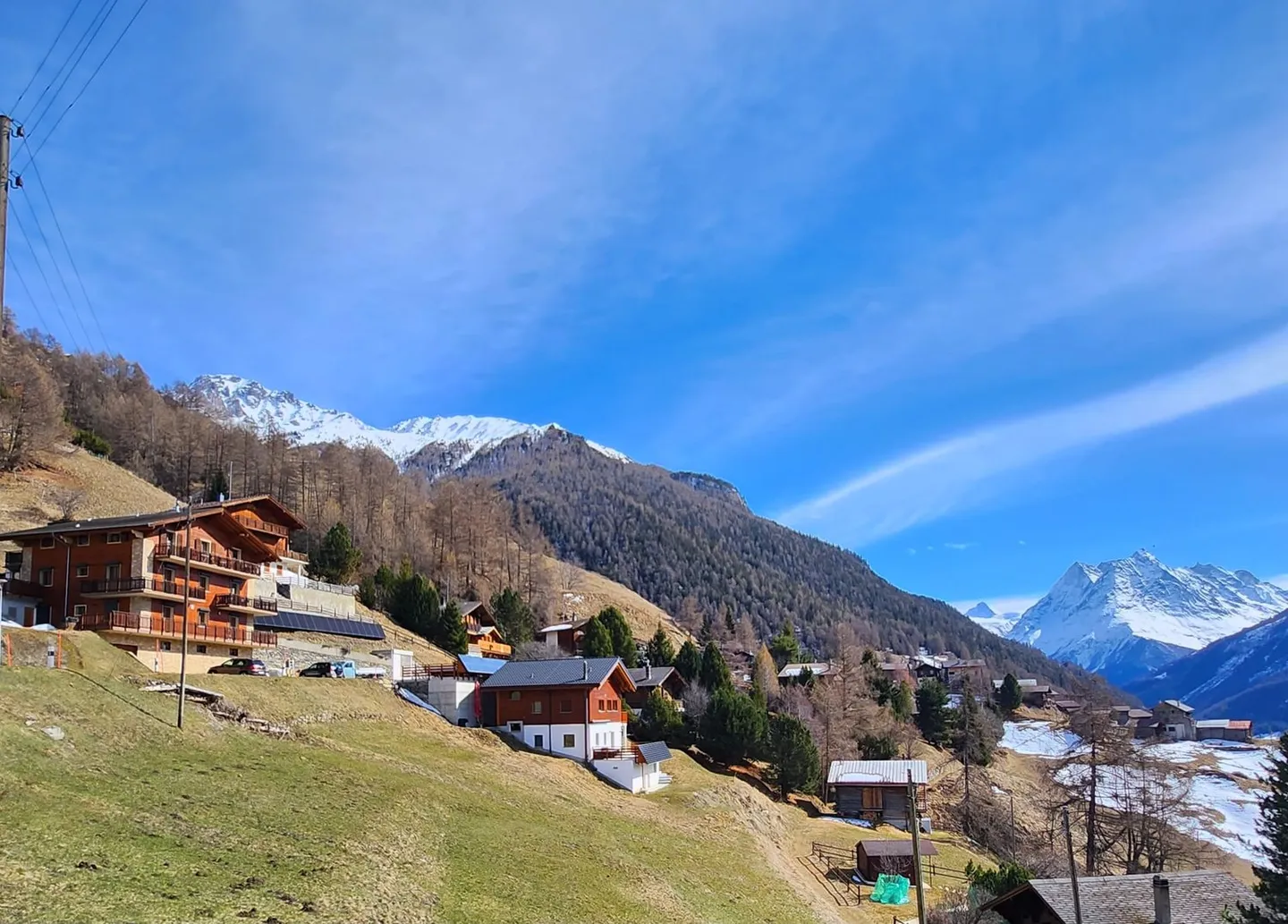 Magnifique terrain avec vue et soleil à Eison (St-Martin VS) Val d'Hérens - Photo 1 sur 6