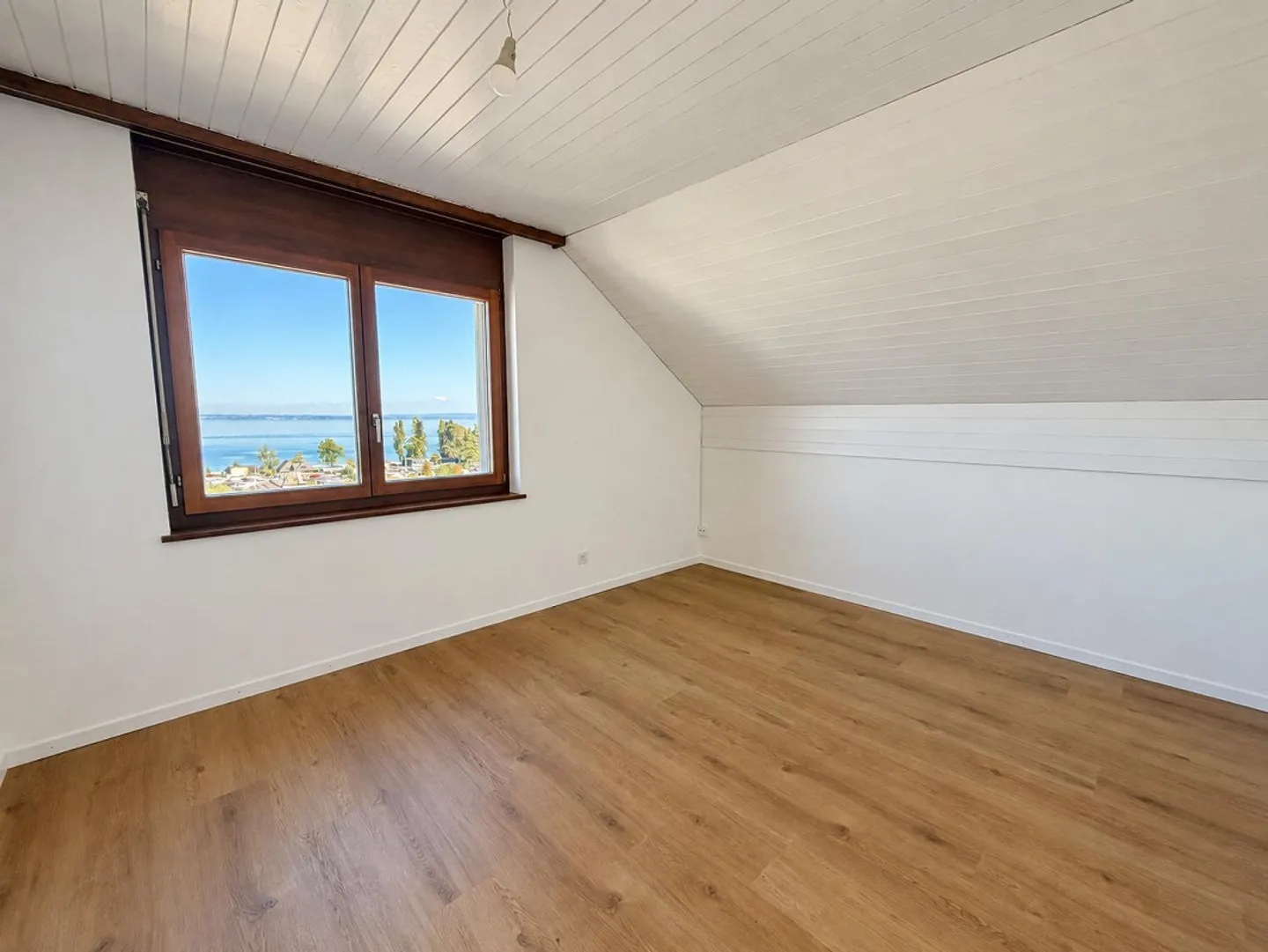 Geräumige Wohnung mit Seesicht - Foto 9 von 13