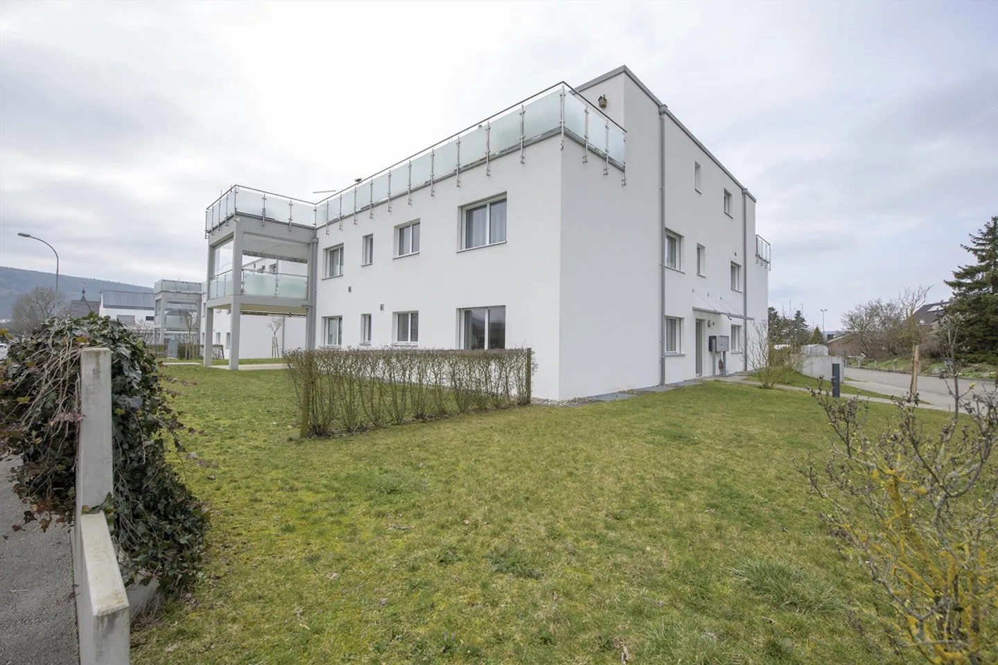 Appartamento moderno con grande terrazza a Neunkirch - Foto 9 di 11