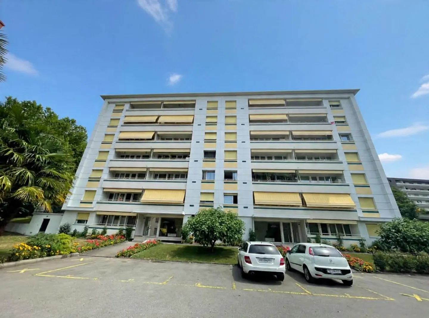 Appartement Charmant avec Vue sur Montagne - Photo 5 sur 13