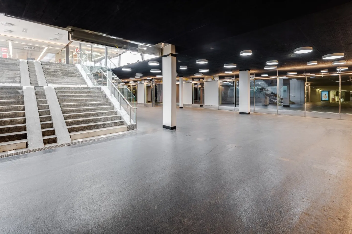 *** Flexibel. Sichtbar. Erfolgreich. - Ihre Geschäftsfläche am Bahnhof.*** - Foto 1 von 12