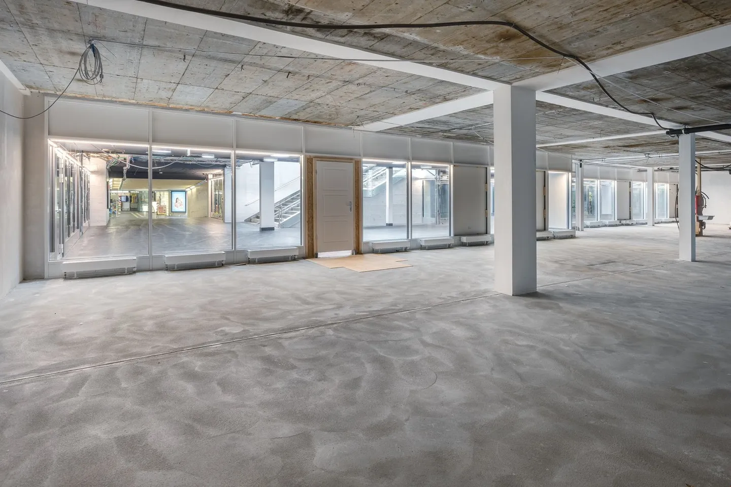 *** Flexibel. Sichtbar. Erfolgreich. - Ihre Geschäftsfläche am Bahnhof.*** - Foto 3 von 12