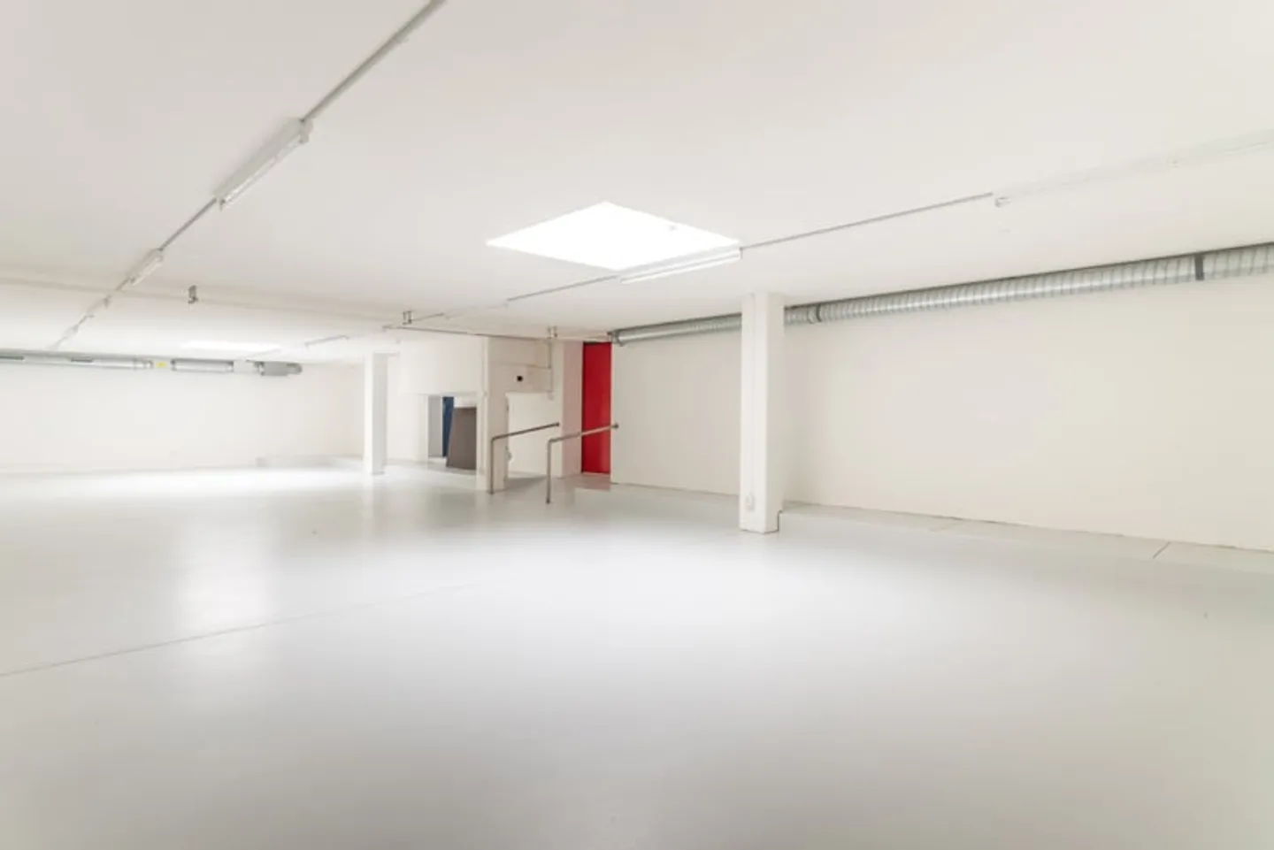 Spazio di stoccaggio nel quartiere Gellert - Centrale e ideale per le aziende - Foto 1 di 6