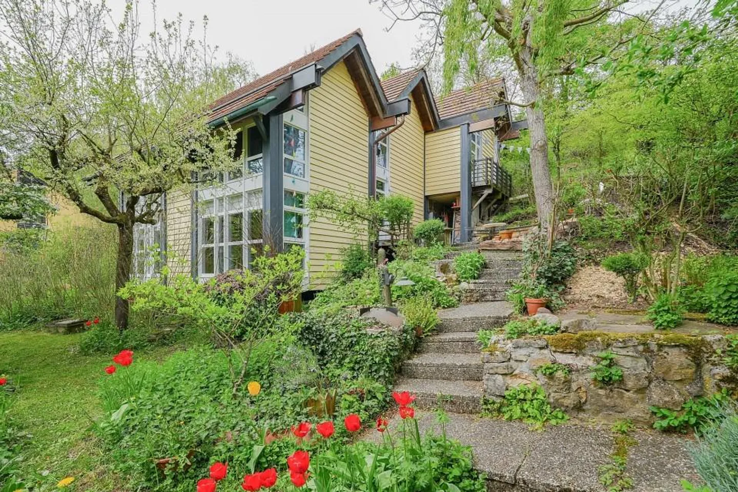 Living like in the North - Feel-good house in the trees - Photo 1 of 13