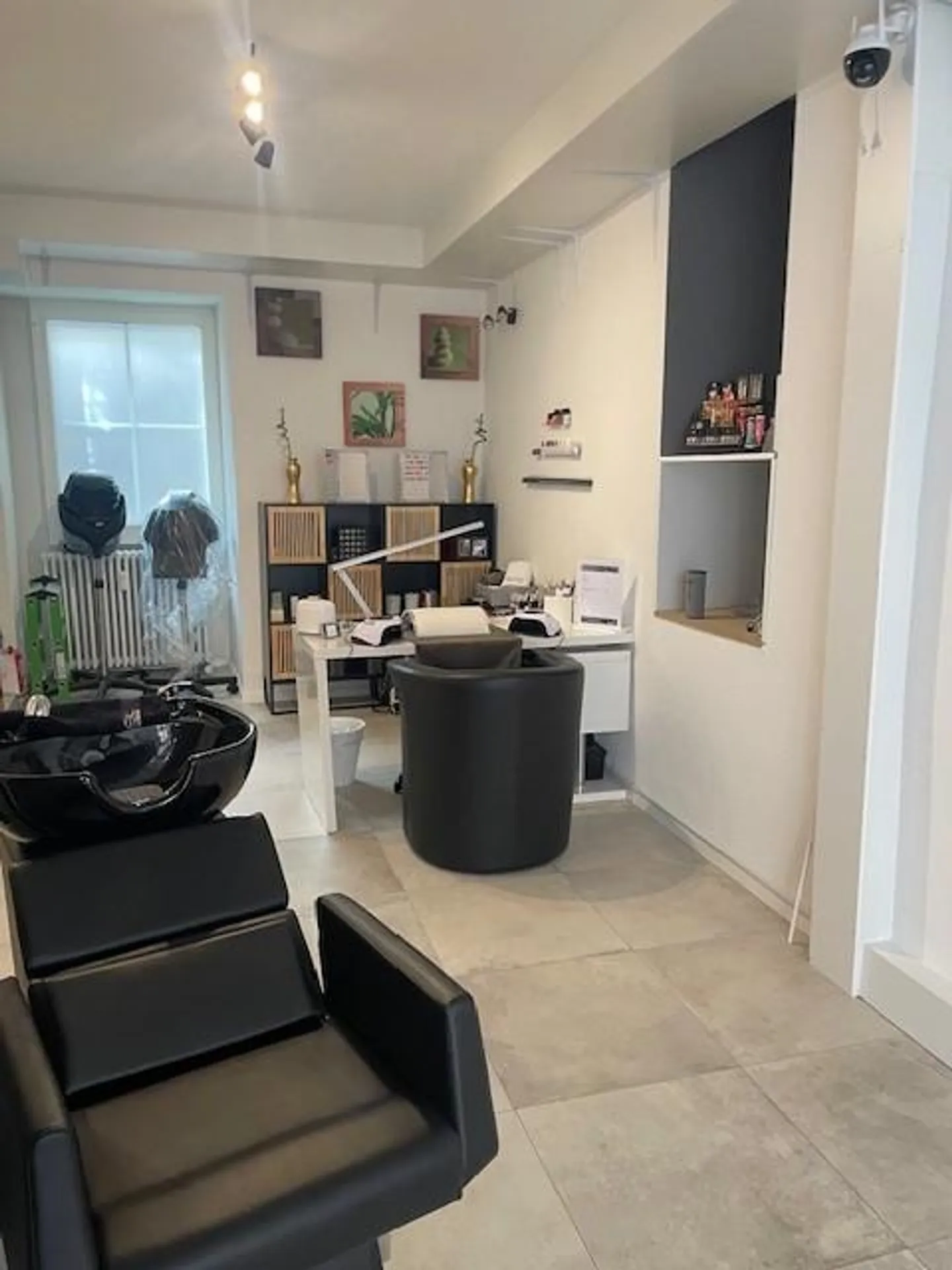 Commercial Space in Moudon - Photo 3 of 4