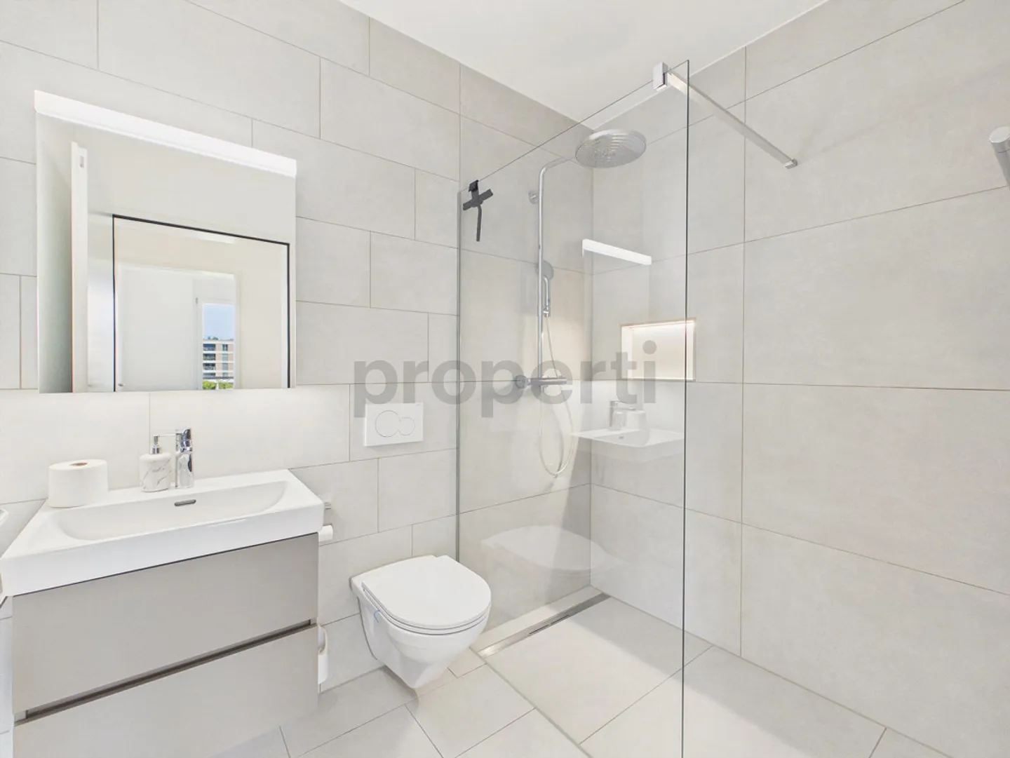 Modern 5.5-room apartment with balcony, Emmen - Photo 10 of 13