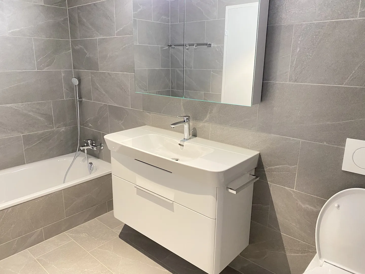 Moderne 4.5-Zimmer-Wohnung in Fehraltorf - Foto 6 von 12