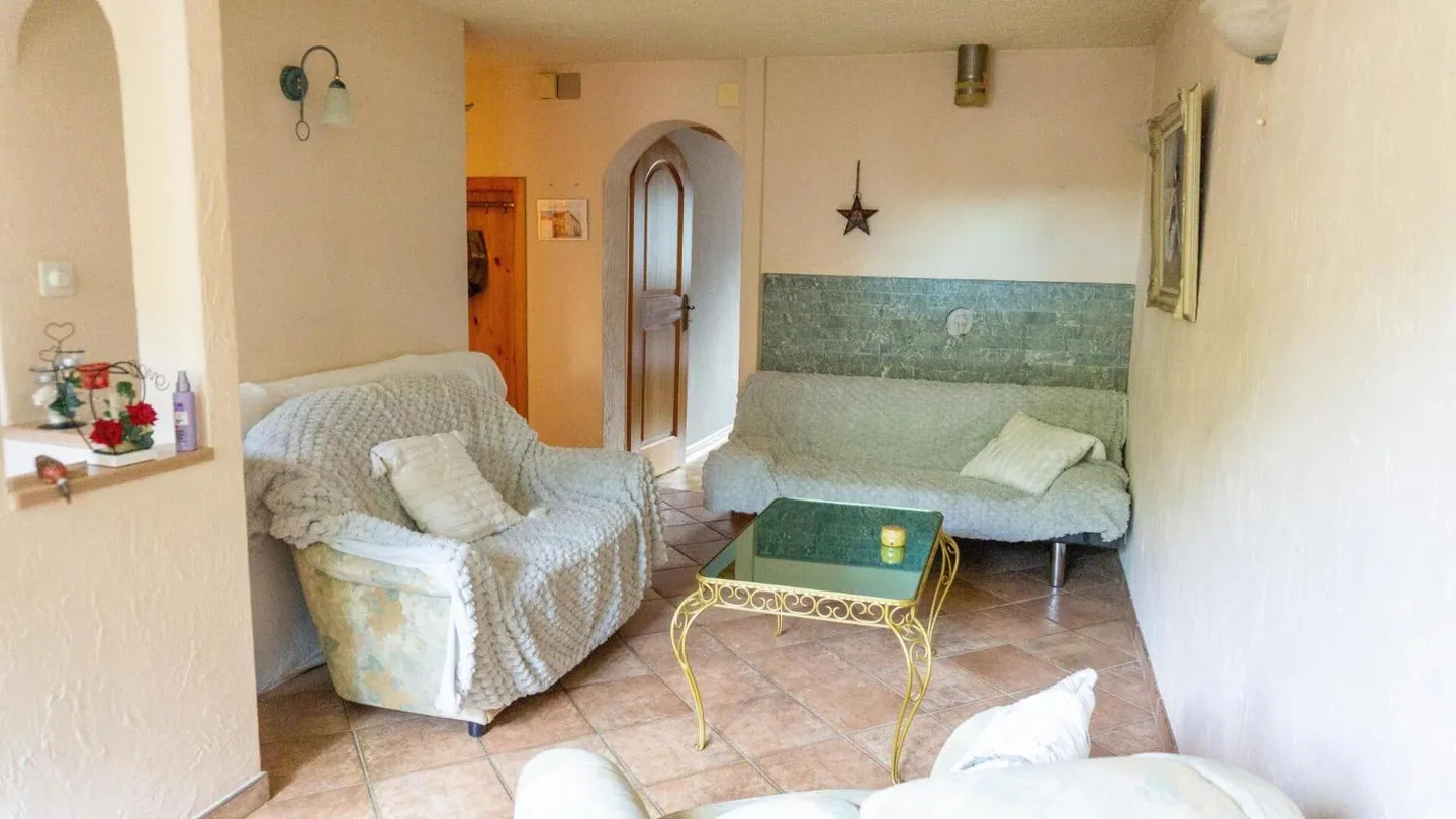Casa di carattere con tre appartamenti a Savièse - Foto 8 di 13
