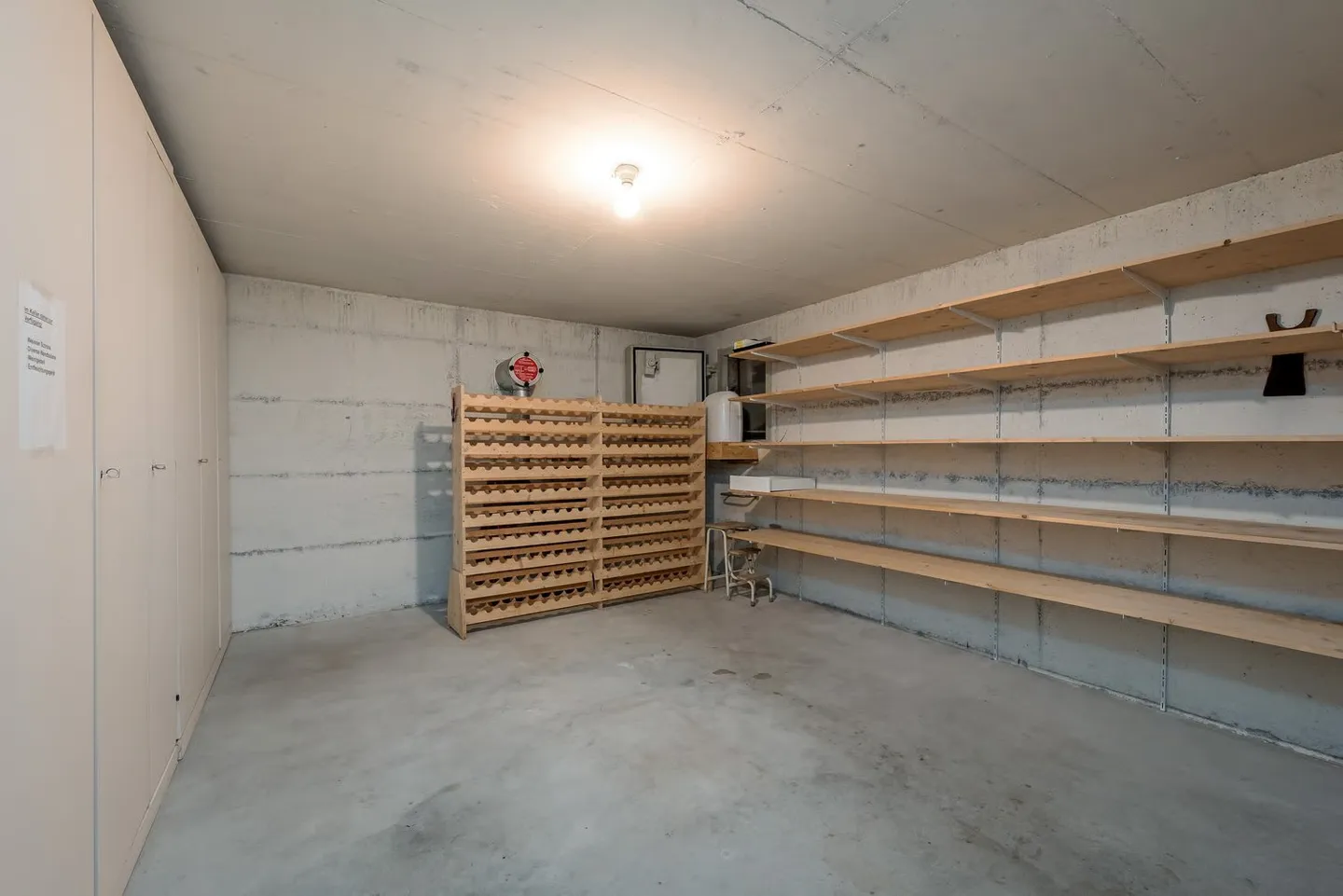 Spacious and bright 4.5-room apartment with mountain view in Thun - Photo 18 of 18