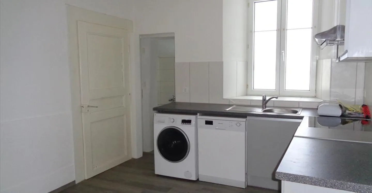 3.5-room apartment close to the village center - Photo 2 of 13