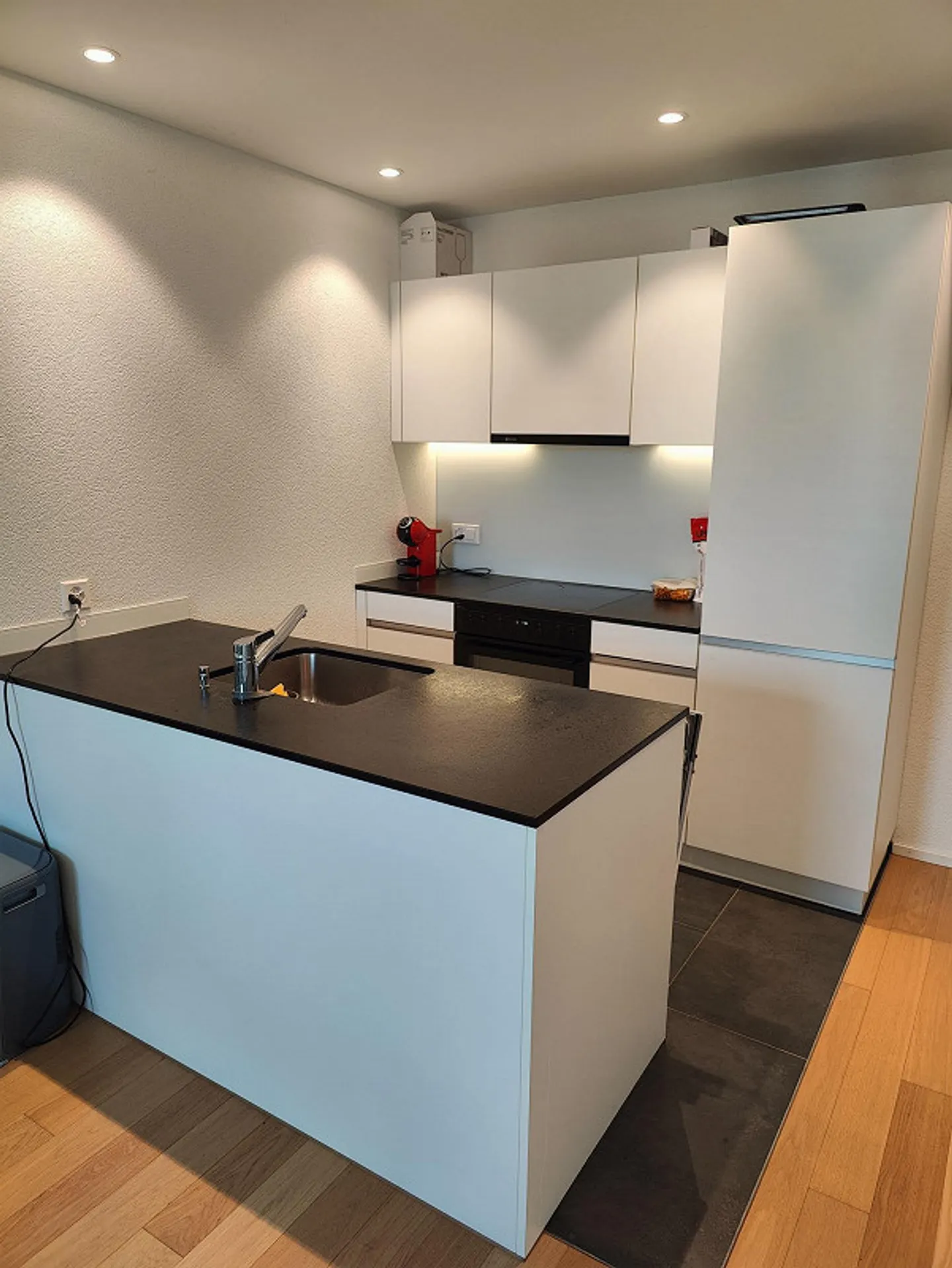 Appartement calme de 2,5 pièces au centre du village (A23) - Photo 6 sur 9