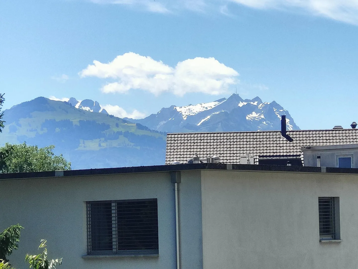Appartement calme de 2,5 pièces au centre du village (A23) - Photo 5 sur 9
