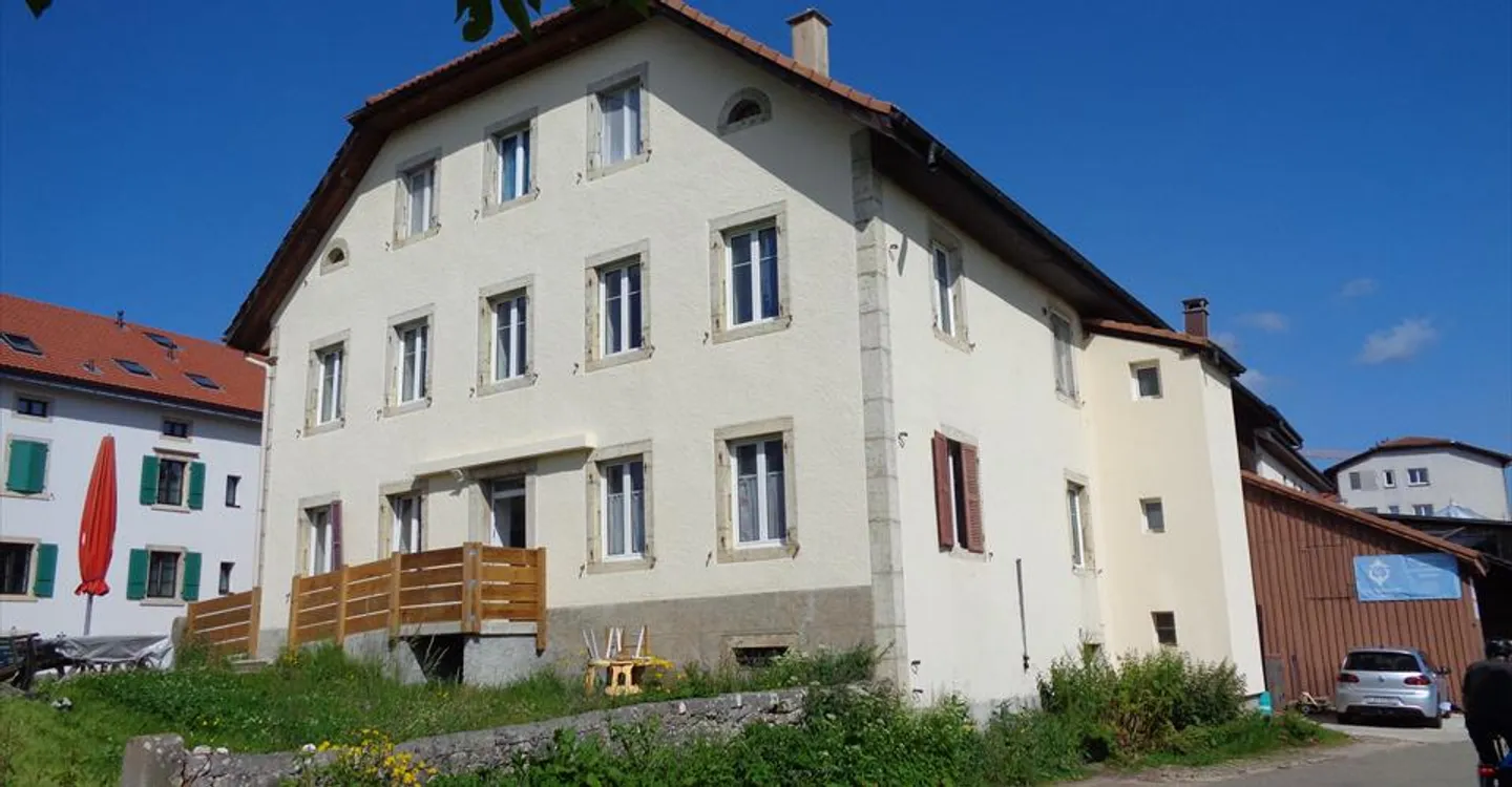 3.5-room apartment close to the village center - Photo 12 of 13