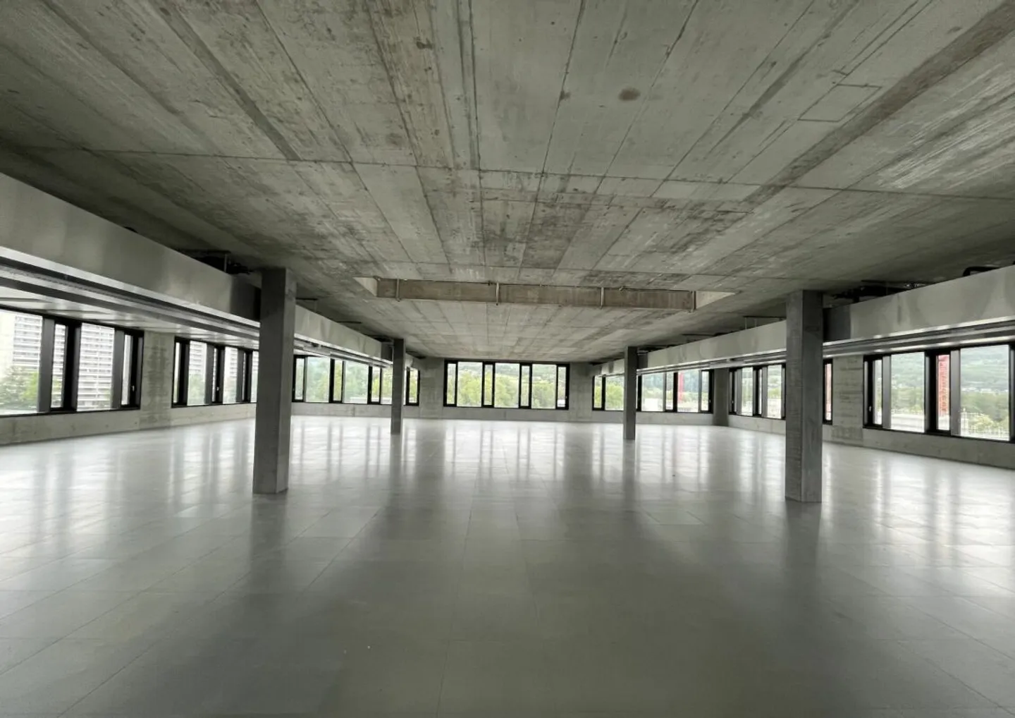 Modernes Büro in Aarau - Foto 2 von 9
