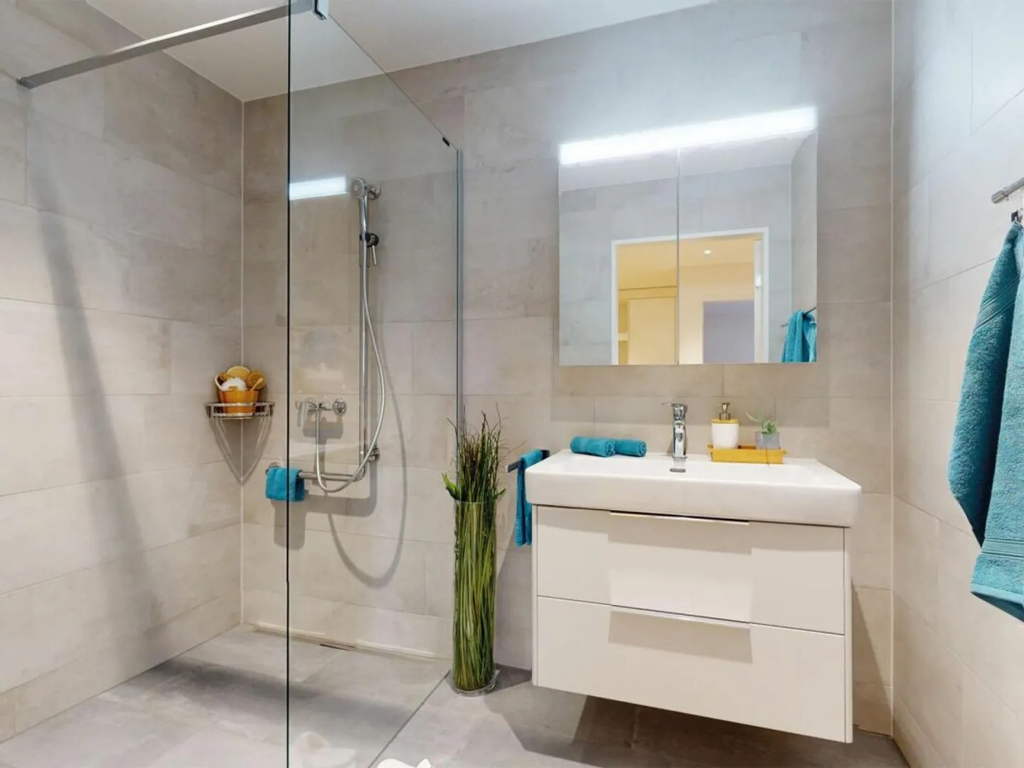 Living with Service - Belano Home - Spacious 3.5 Room Apartment with Storage - Photo 7 of 10