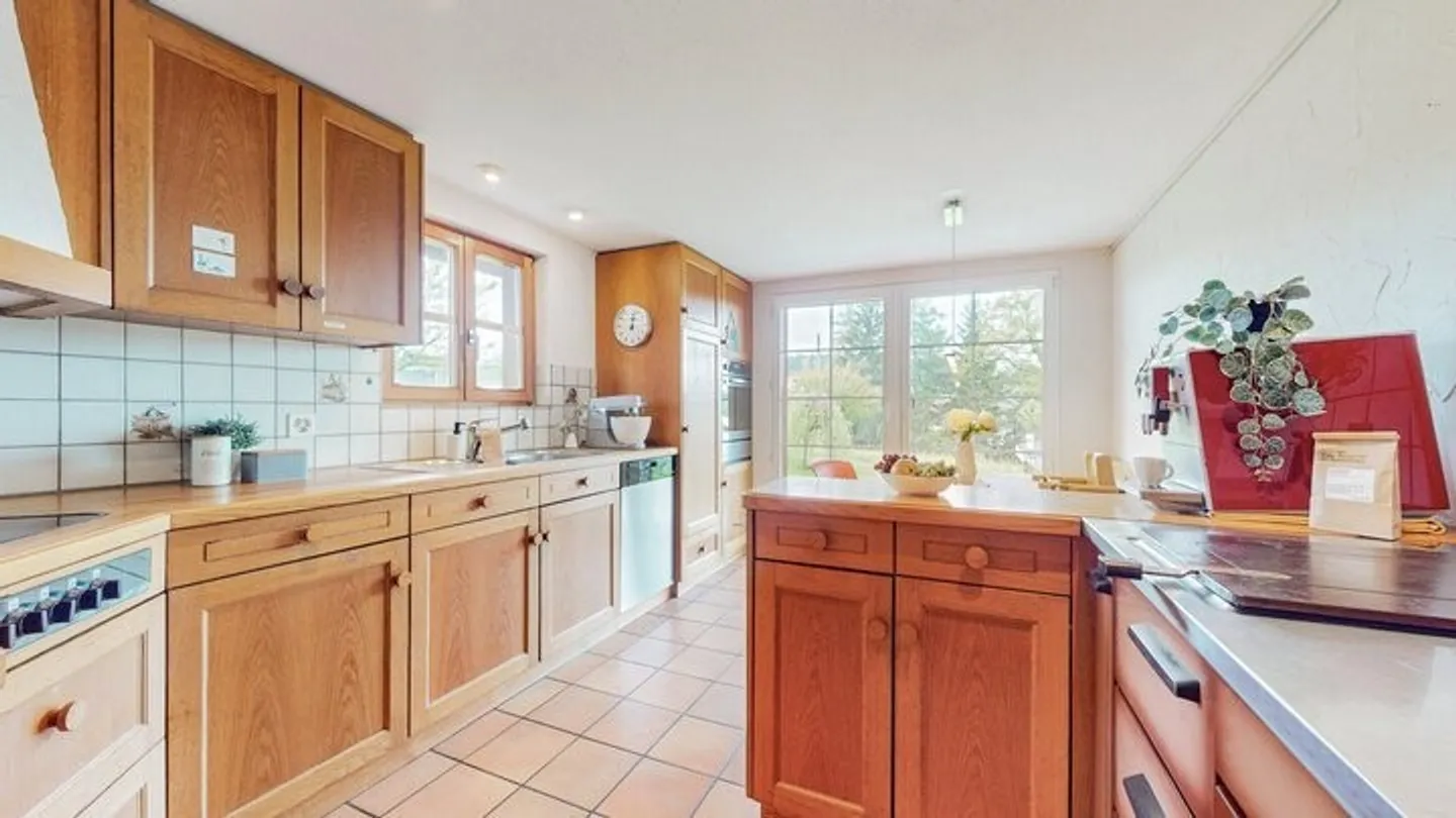 NATURE PURE: SWIMMING POND, VIEW INTO THE GREEN AND SPACE FOR SMALL ANIMALS - Photo 3 of 7