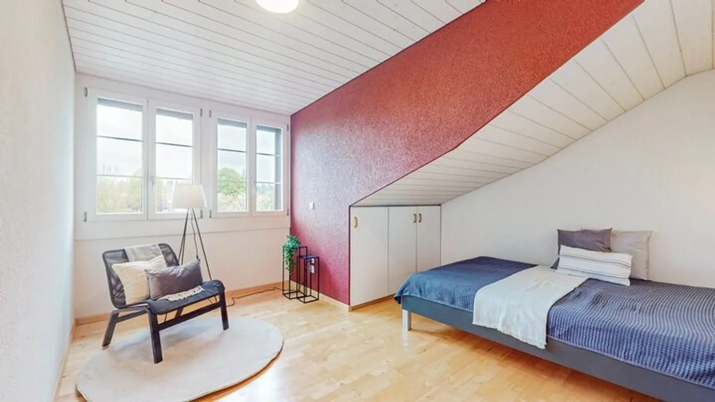 NATURE PURE: SWIMMING POND, VIEW INTO THE GREEN AND SPACE FOR SMALL ANIMALS - Photo 5 of 7