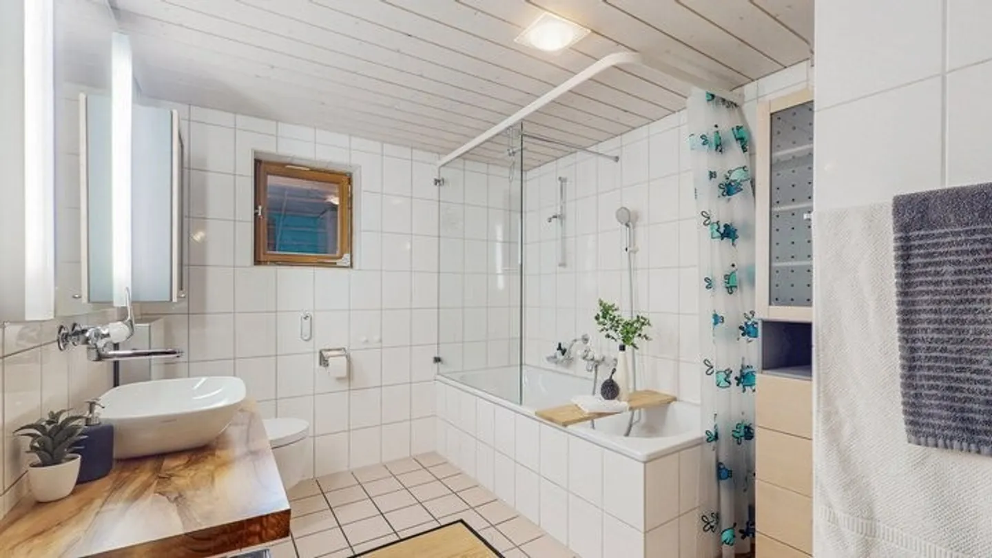 NATURE PURE: SWIMMING POND, VIEW INTO THE GREEN AND SPACE FOR SMALL ANIMALS - Photo 6 of 7